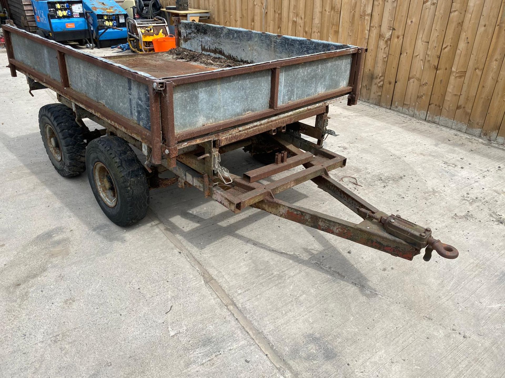 TWIN AXLE TIPPING TRAILER LOCATION NORTH YORKSHIRE