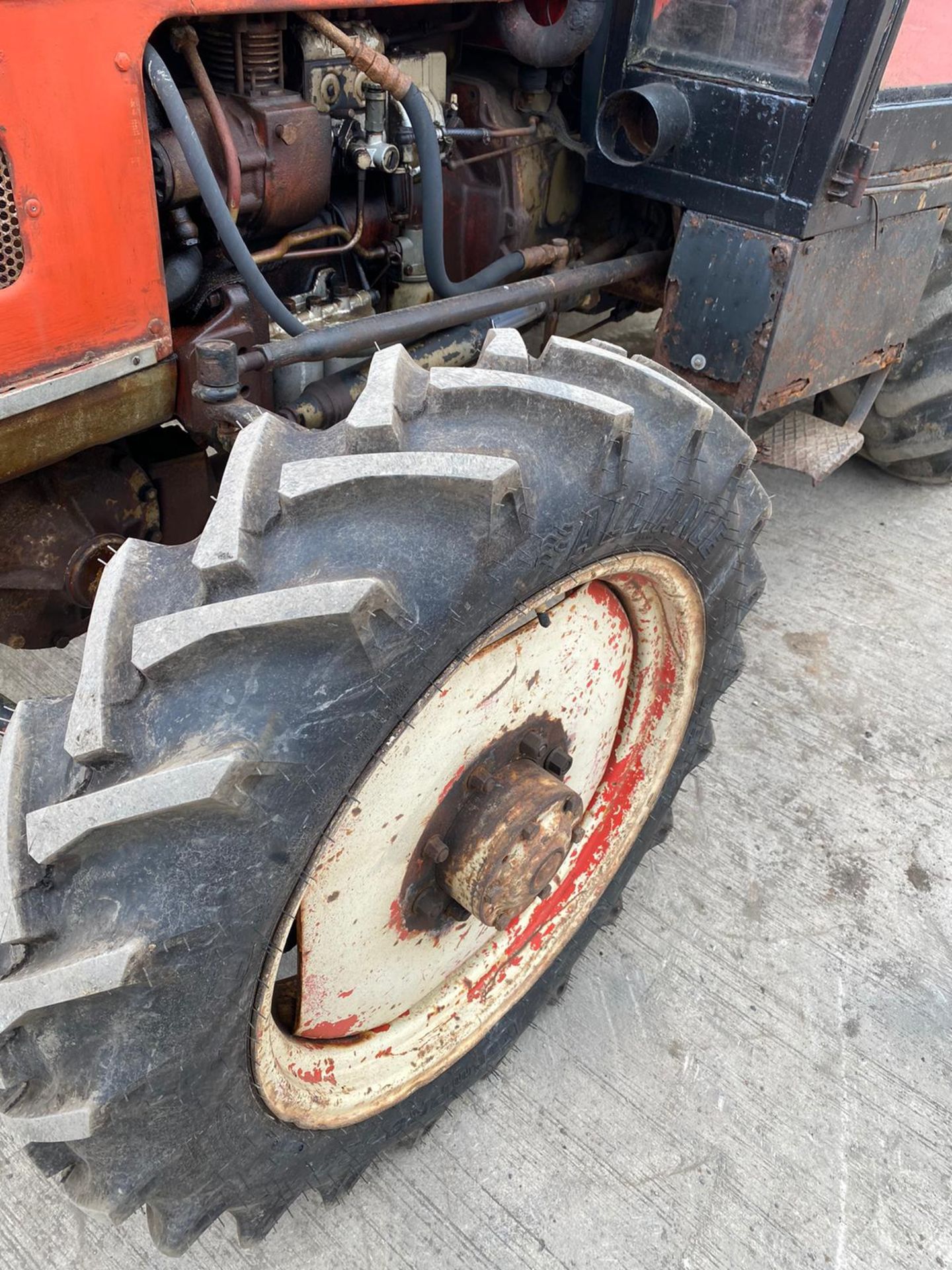 ZETOR 4WD DIESEL TRACTOR LOCATION NORTH YORKSHIRE - Image 4 of 6