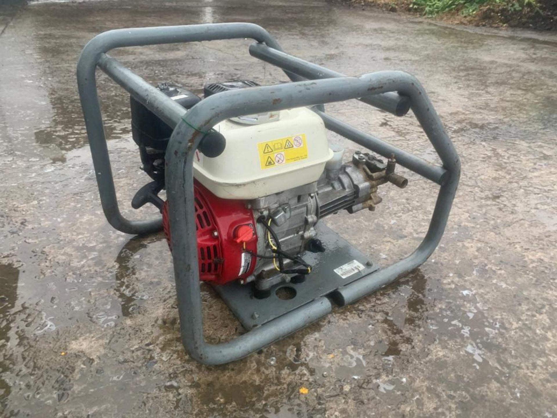 KARCHER PETROL POWER WASHER HONDA ENGINE LOCATION N IRELAND