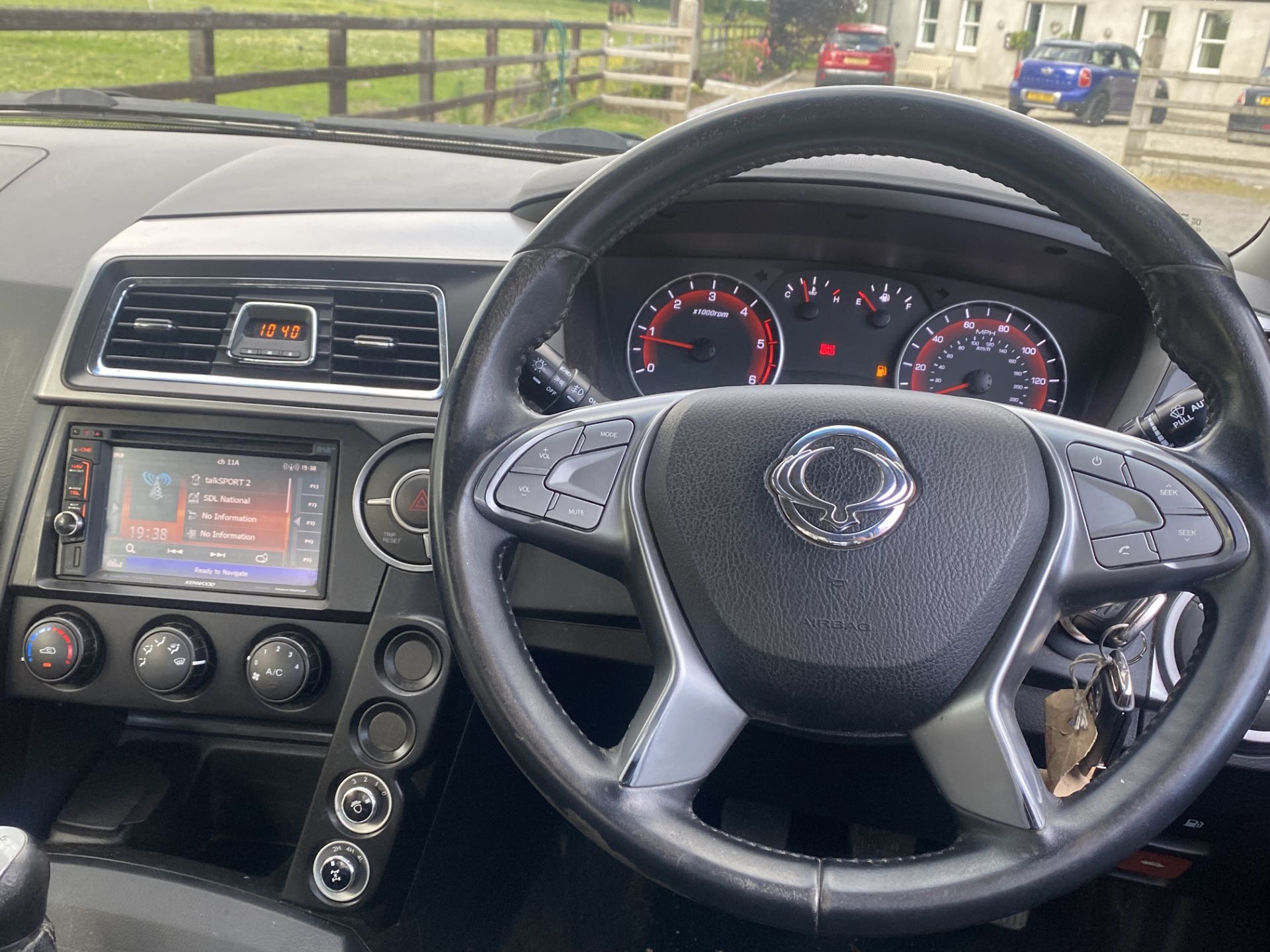 2017 SSANGYONG KORANDO SPORTS 2.0 SE 153 BHP PICK UP LOCATION N IRELAND - Image 6 of 7