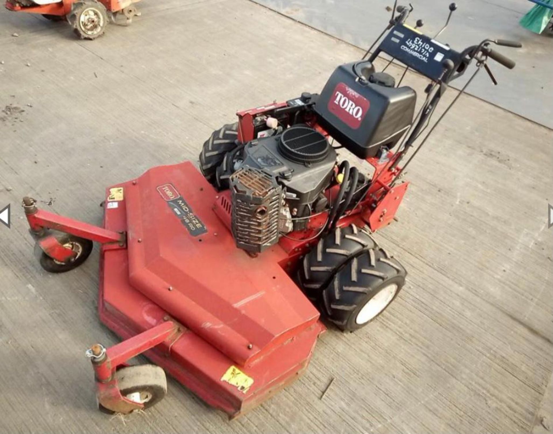 TORO PEDESTRAIN MOWER LOCATION NORTH YORKSHIRE - Image 2 of 3