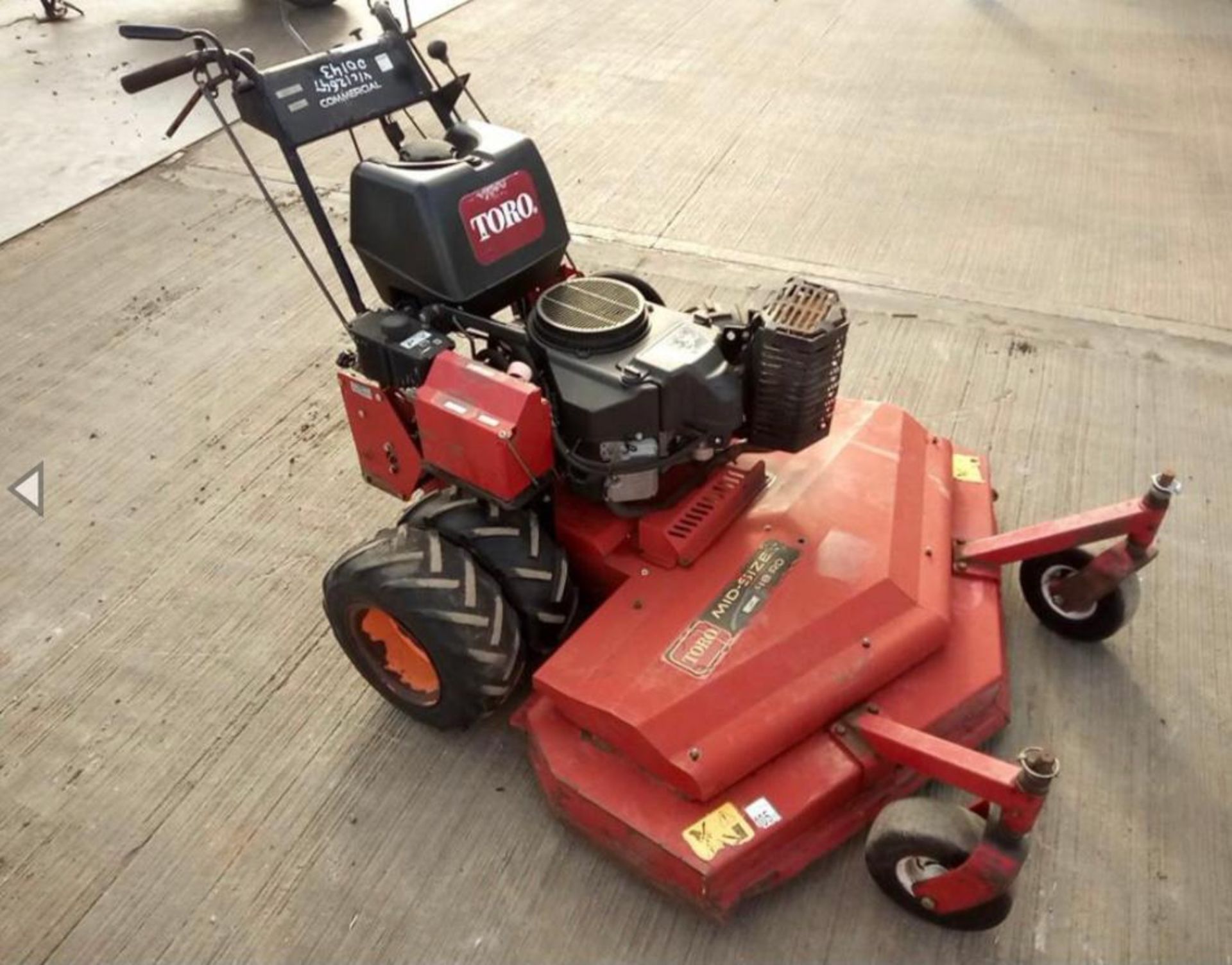 TORO PEDESTRAIN MOWER LOCATION NORTH YORKSHIRE