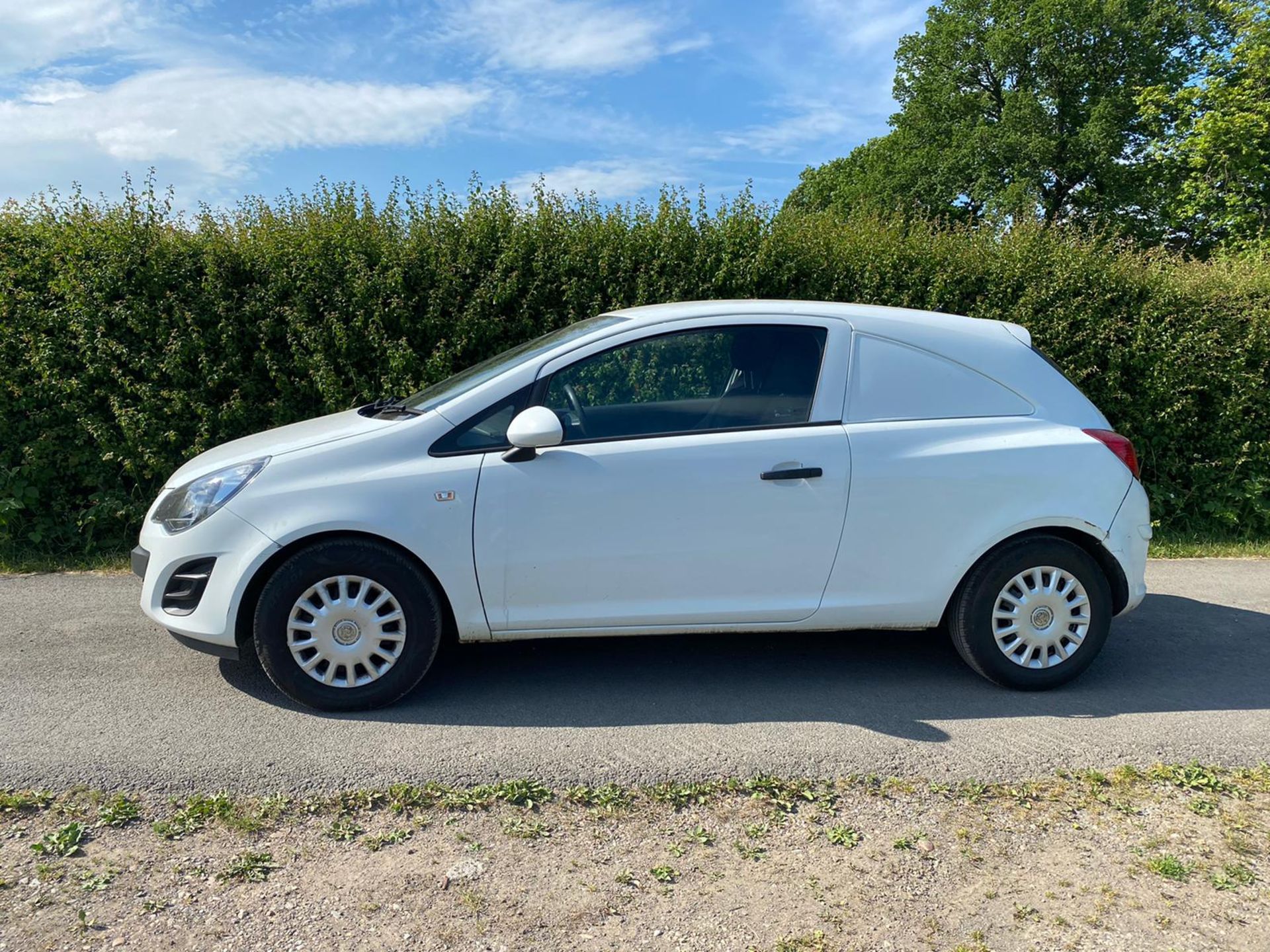 2014 VAUXHALL CORSA CDTI ECOFLEX 1.2 DIESEL VAN 46K MILES LOCATION NORTH YORKSHIRE - Image 6 of 7