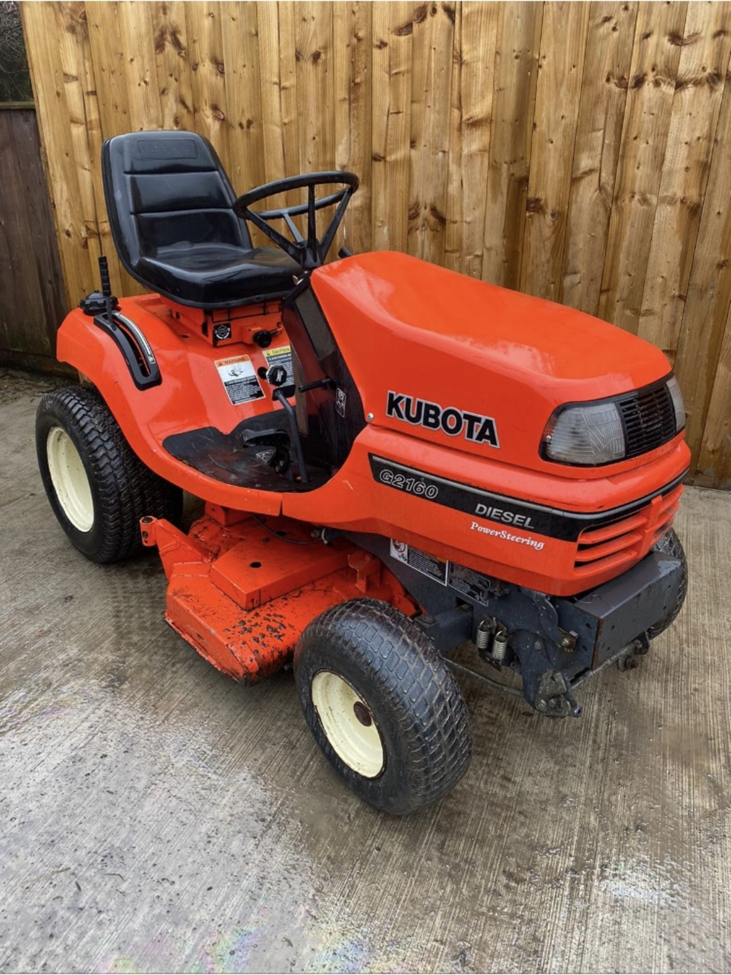 KUBOTA G2160 DIESEL MOWER LOCATION NORTH YORKSHIRE