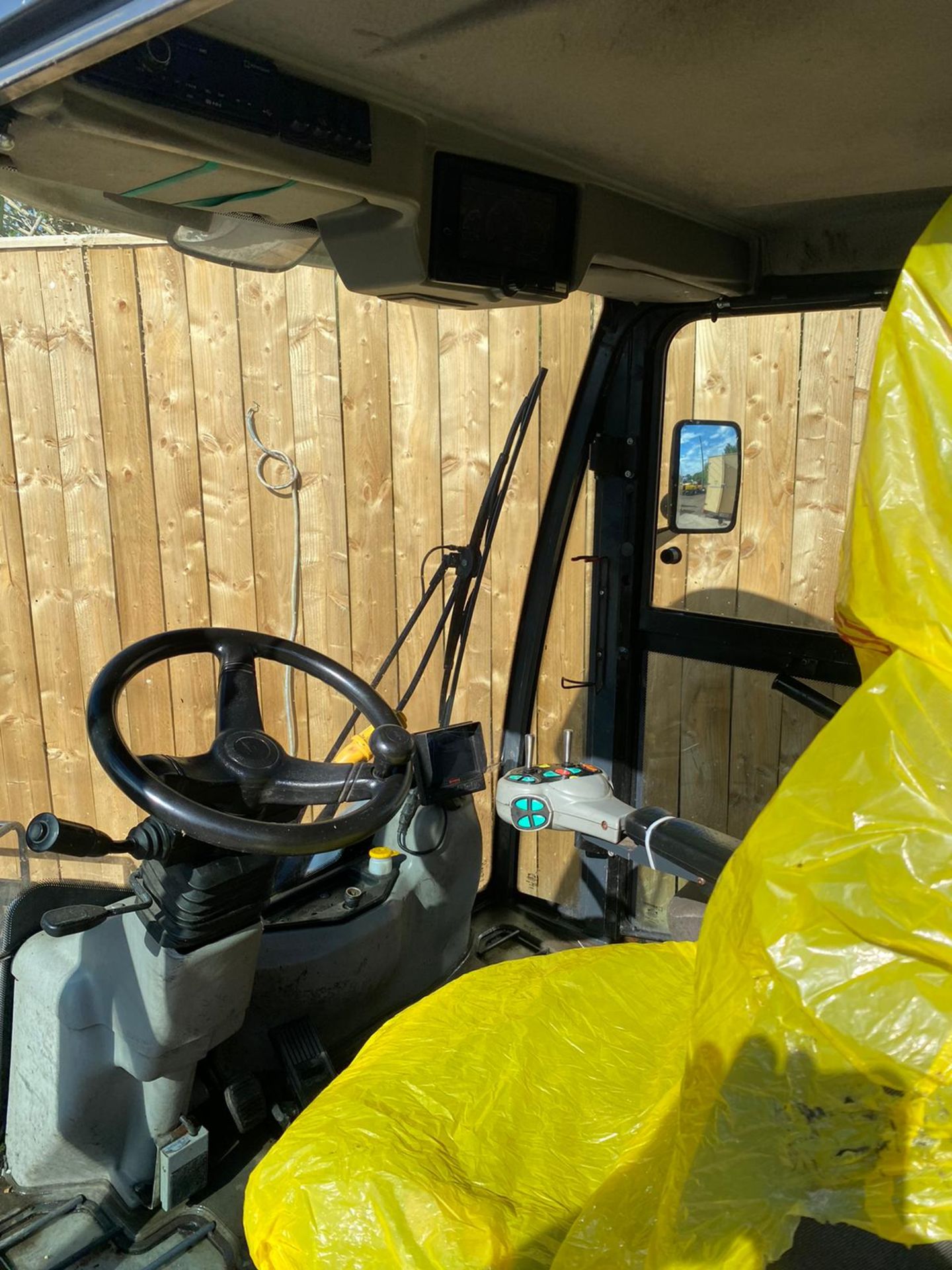 JOHNSTON 142A 101T DIESEL SWEEPER LOCATION N YORKSHIRE. - Image 3 of 12