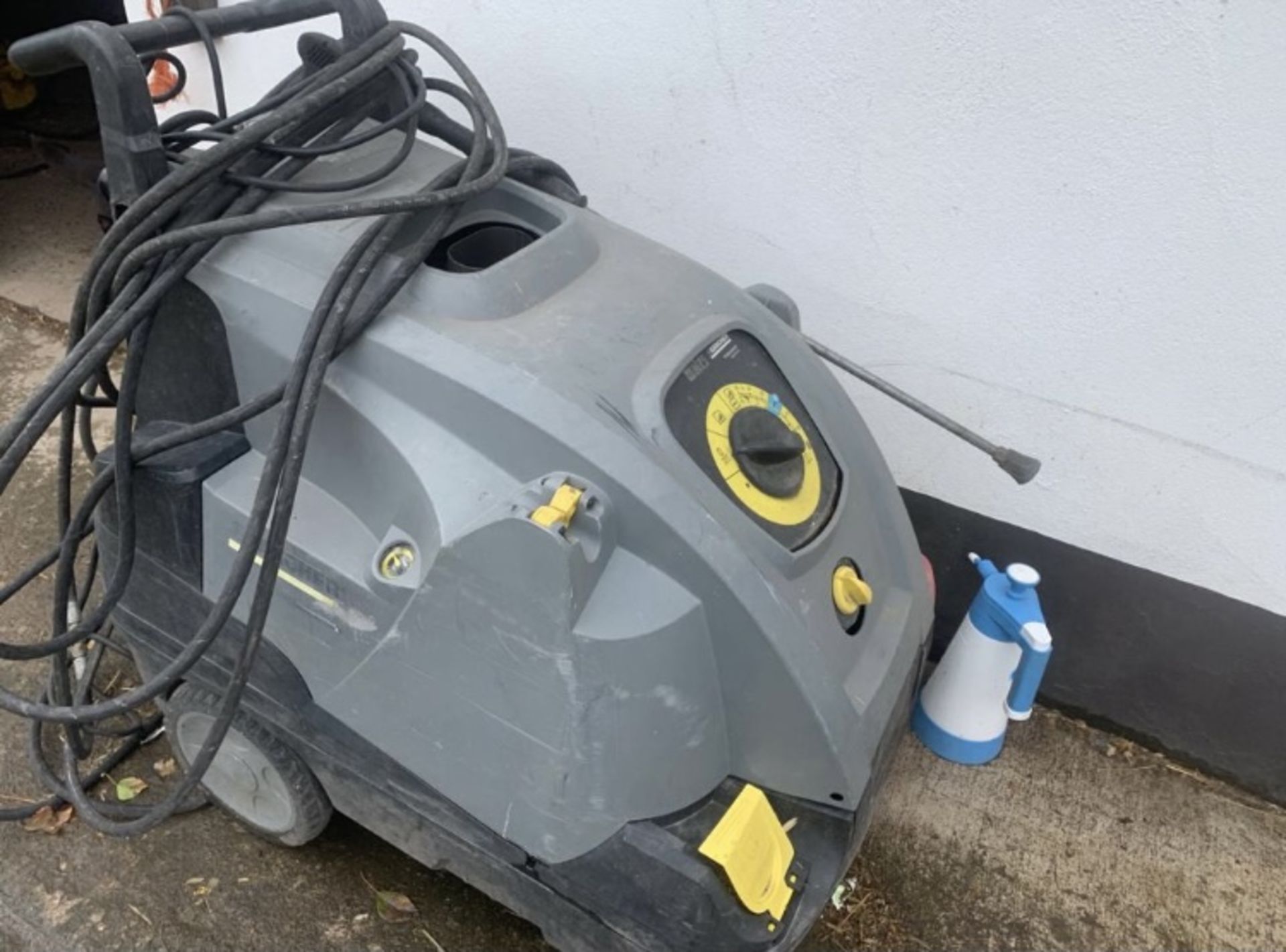 KARCHER POWER WASHER HOT N COLD LOCATION N IRELAND