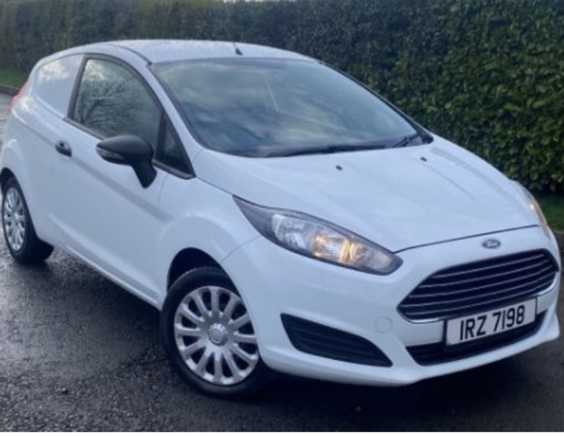 2015 FORD FIESTA 1.5 BASE TDCI 3D VAN 74 BHP LOCATION N IRELAND - Image 5 of 10