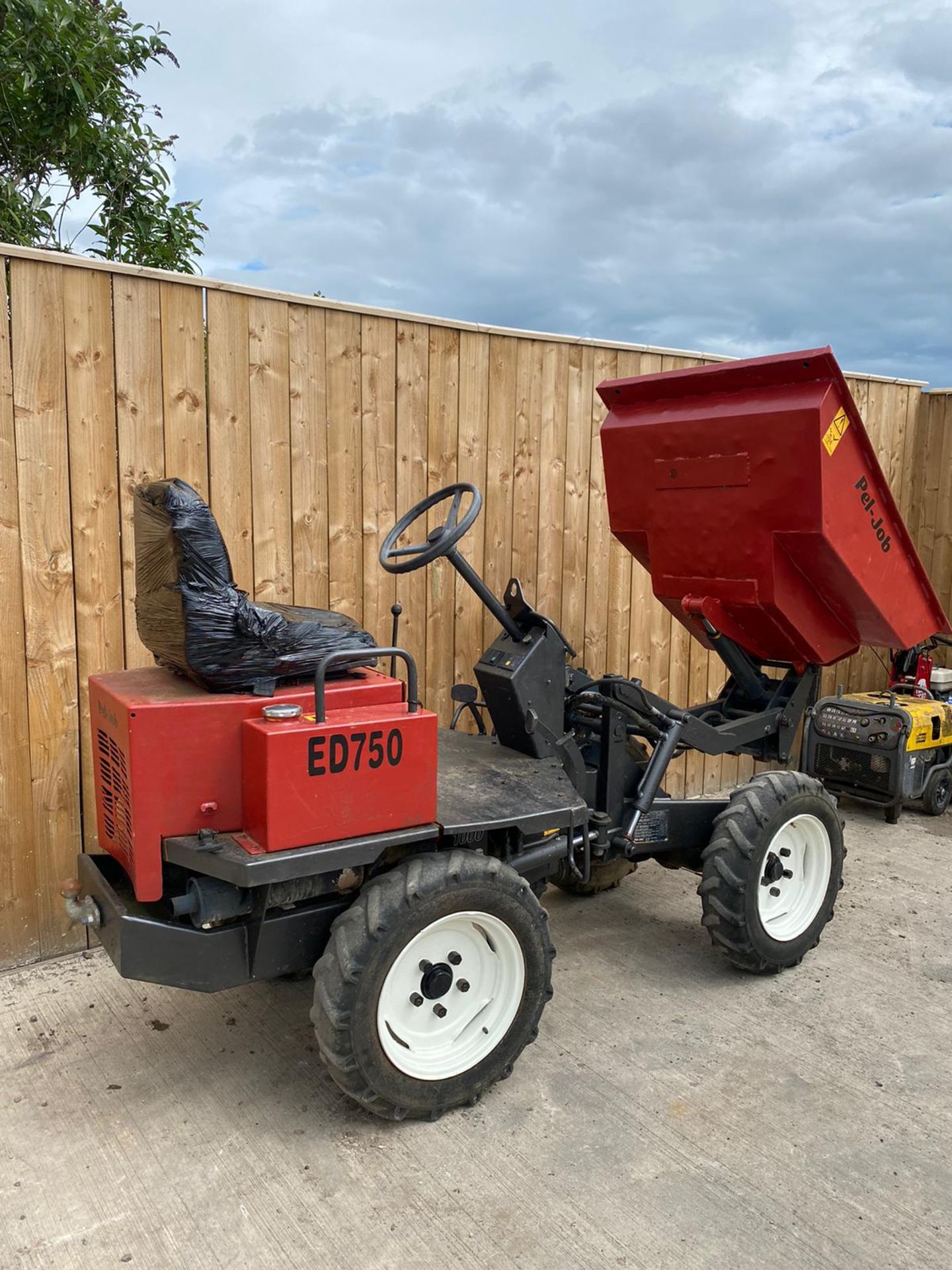 PEL JOB ED7501 TON HIGH TIP DUMPER LOCATION NORTH YORKSHIRE - Image 3 of 6