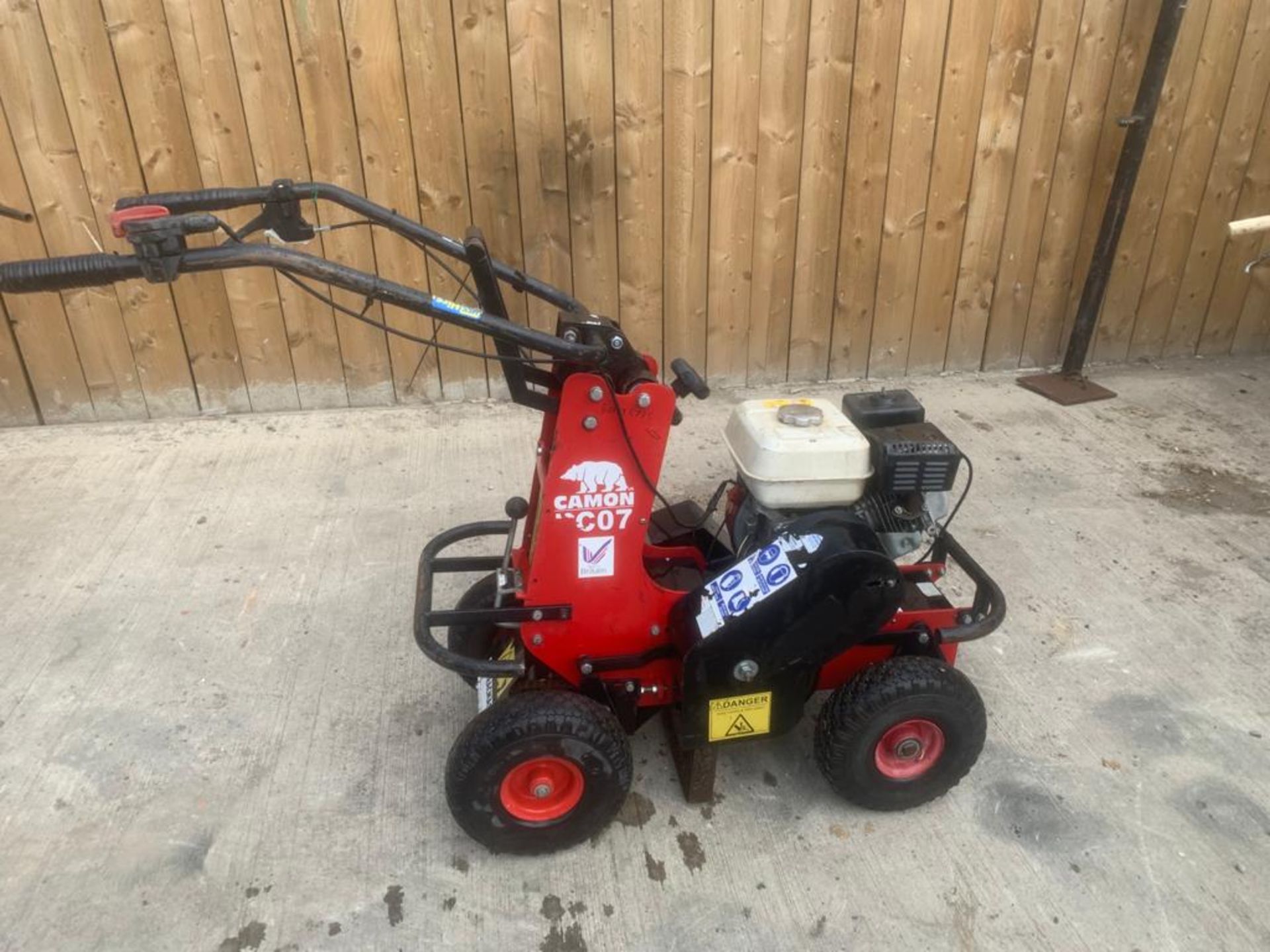 CAMON TC07 HONDA PETROL TURF CUTTER LOCATION N IRELAND