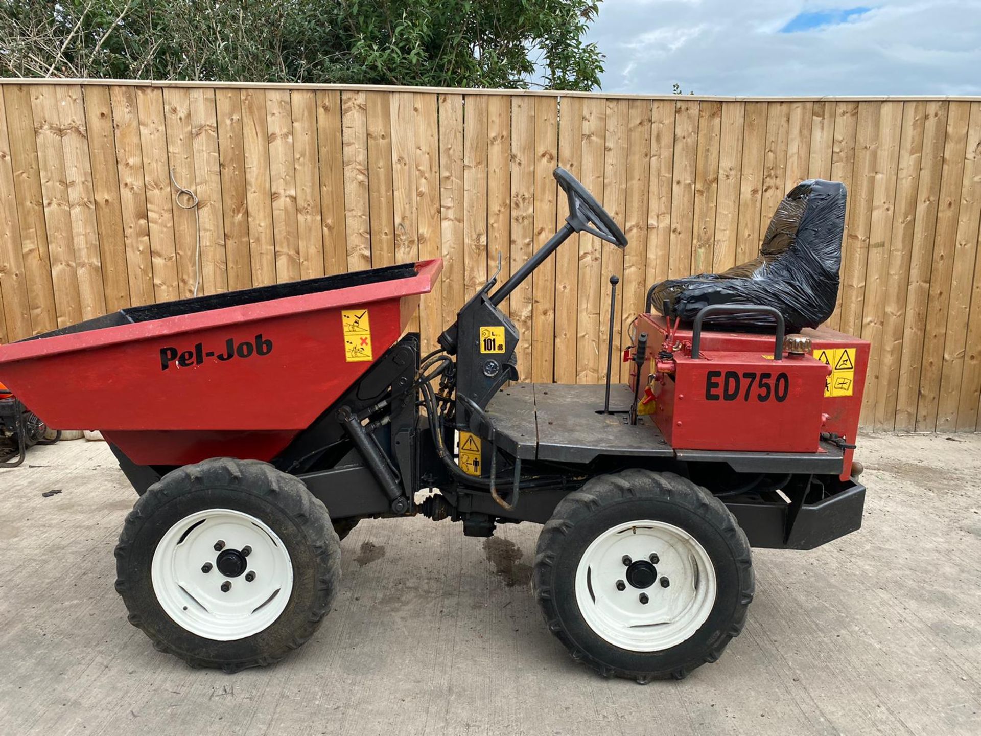 PEL JOB ED7501 TON HIGH TIP DUMPER LOCATION NORTH YORKSHIRE - Image 5 of 6