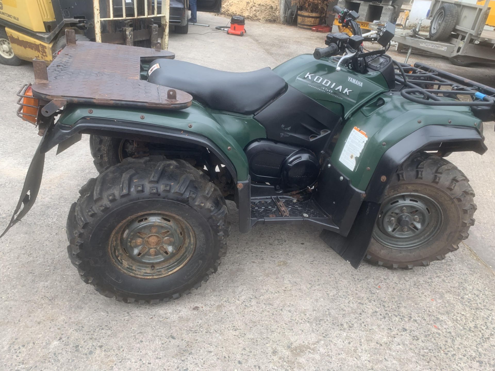 YAMAHA QUAD YFM 400 SV55 AEA LOCATION N IRELAND