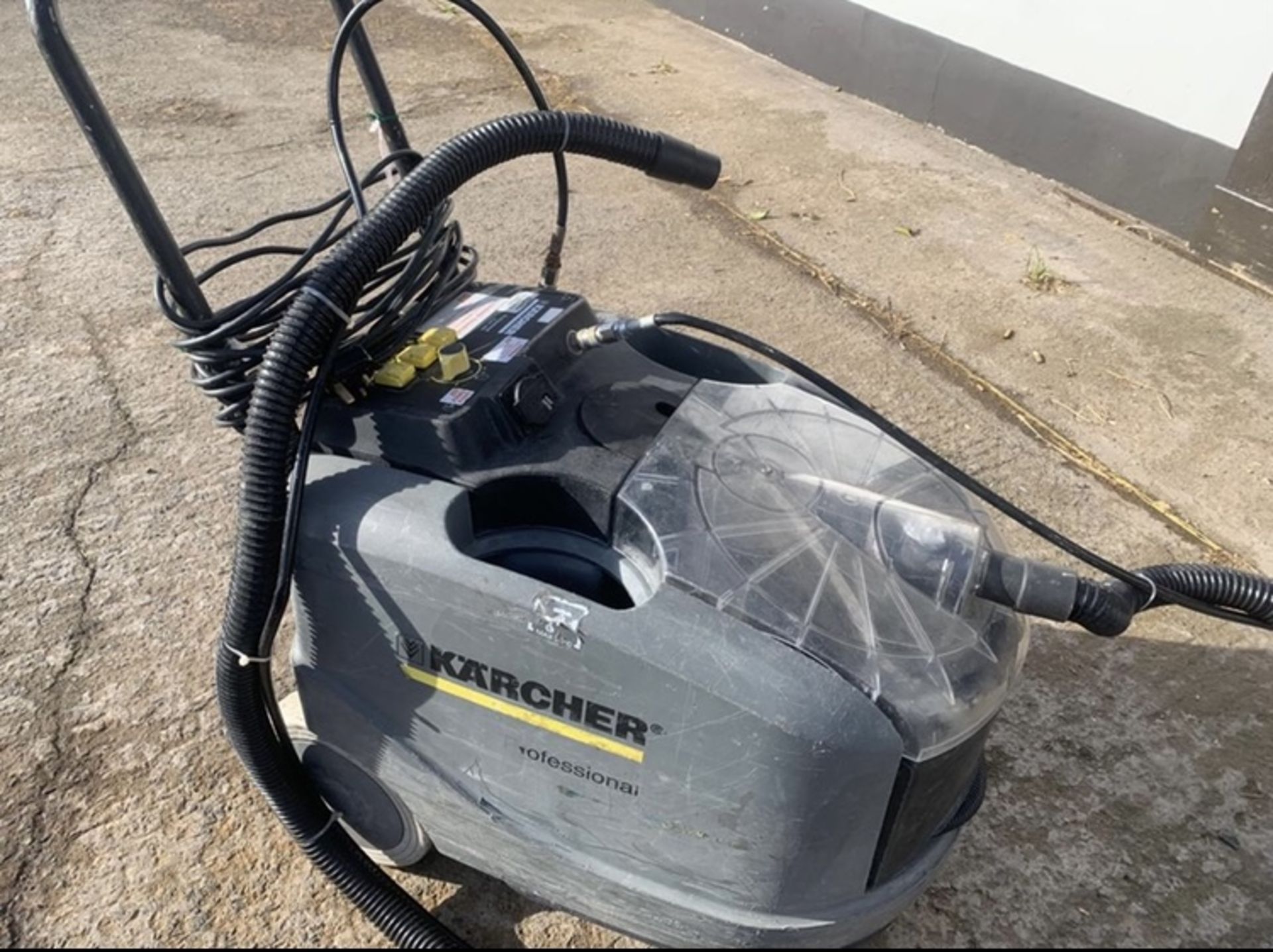 KARCHER COMMERCIAL PUZZI 240V. LOCATION: N.IRELAND . - Image 2 of 3