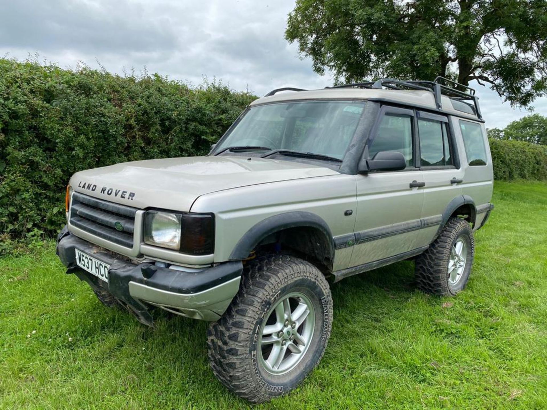 LAND ROVER DISCOVERY TD5GS OFF ROAD 4X4 MONSTER TRUCK LOCATION NORTH YORKSHIRE.