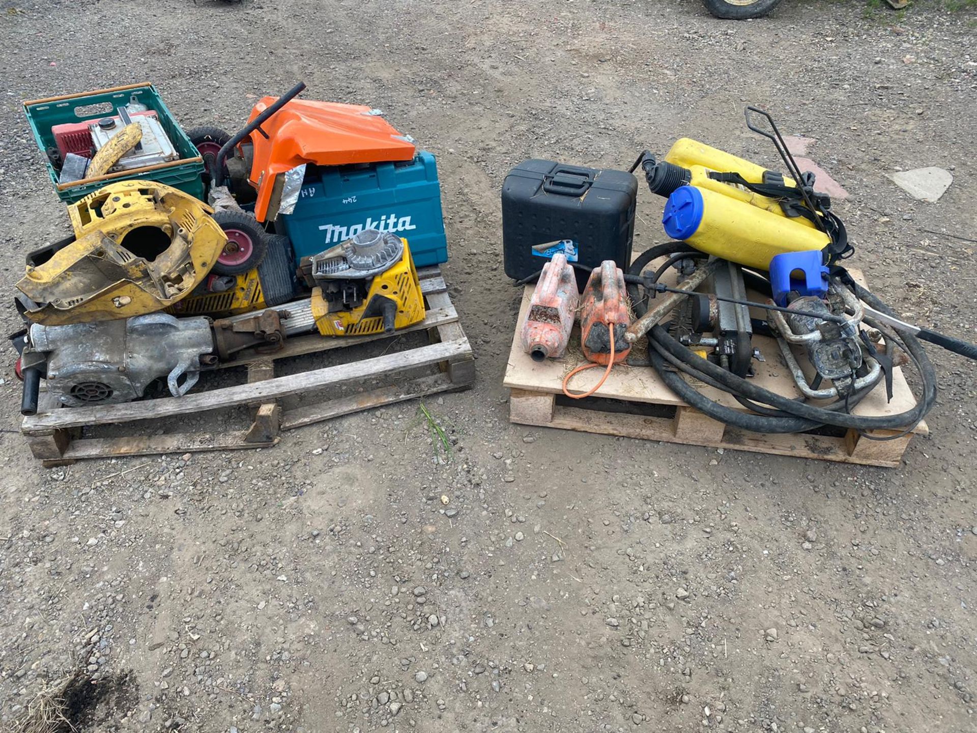 JOB LOT OF POWER TOOLS & MACHINERY SPARES. LOCATION: NORTH YORKSHIRE
