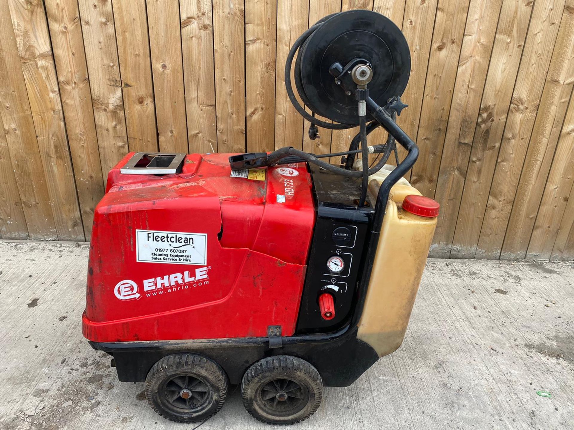 EHRLE 240V DIESEL POWER WASHER HOT AND COLD HOSE AND LANCE.LOCATION NORTH YORKSHIRE.