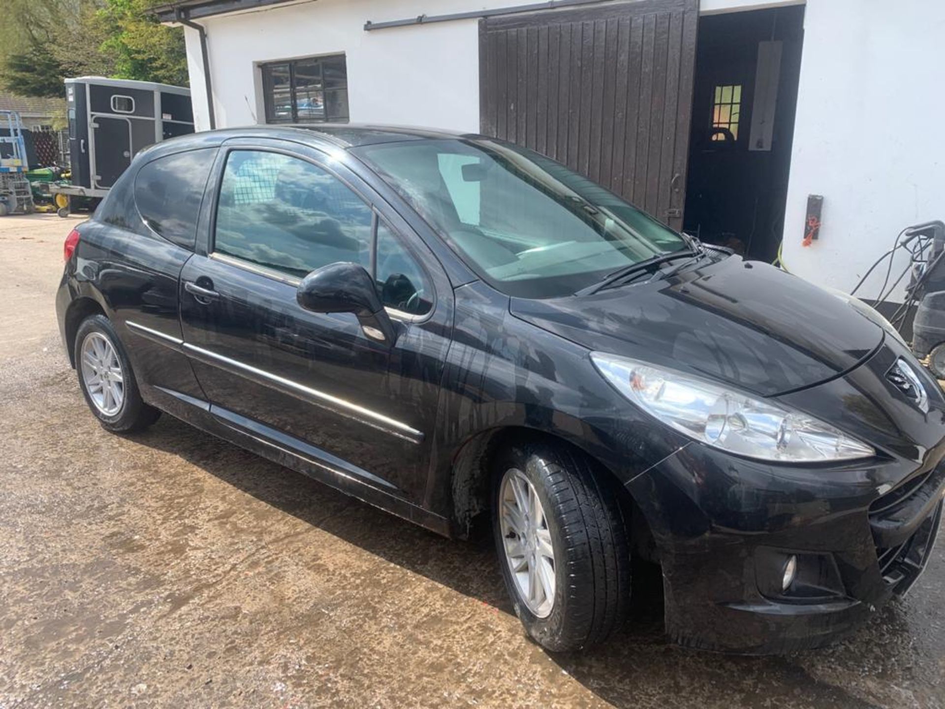 2011 PEUGEOT 207HDI DIESEL VAN LOCATION N IRELAND.