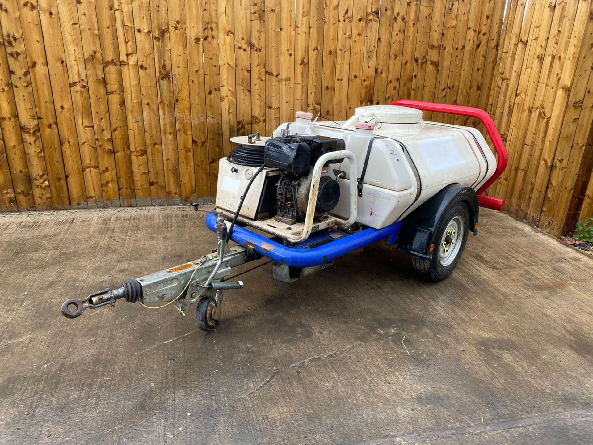 BRENDON TOWABLE DIESEL PRESSURE WASHER LOCATION: NORTH YORKSHIRE