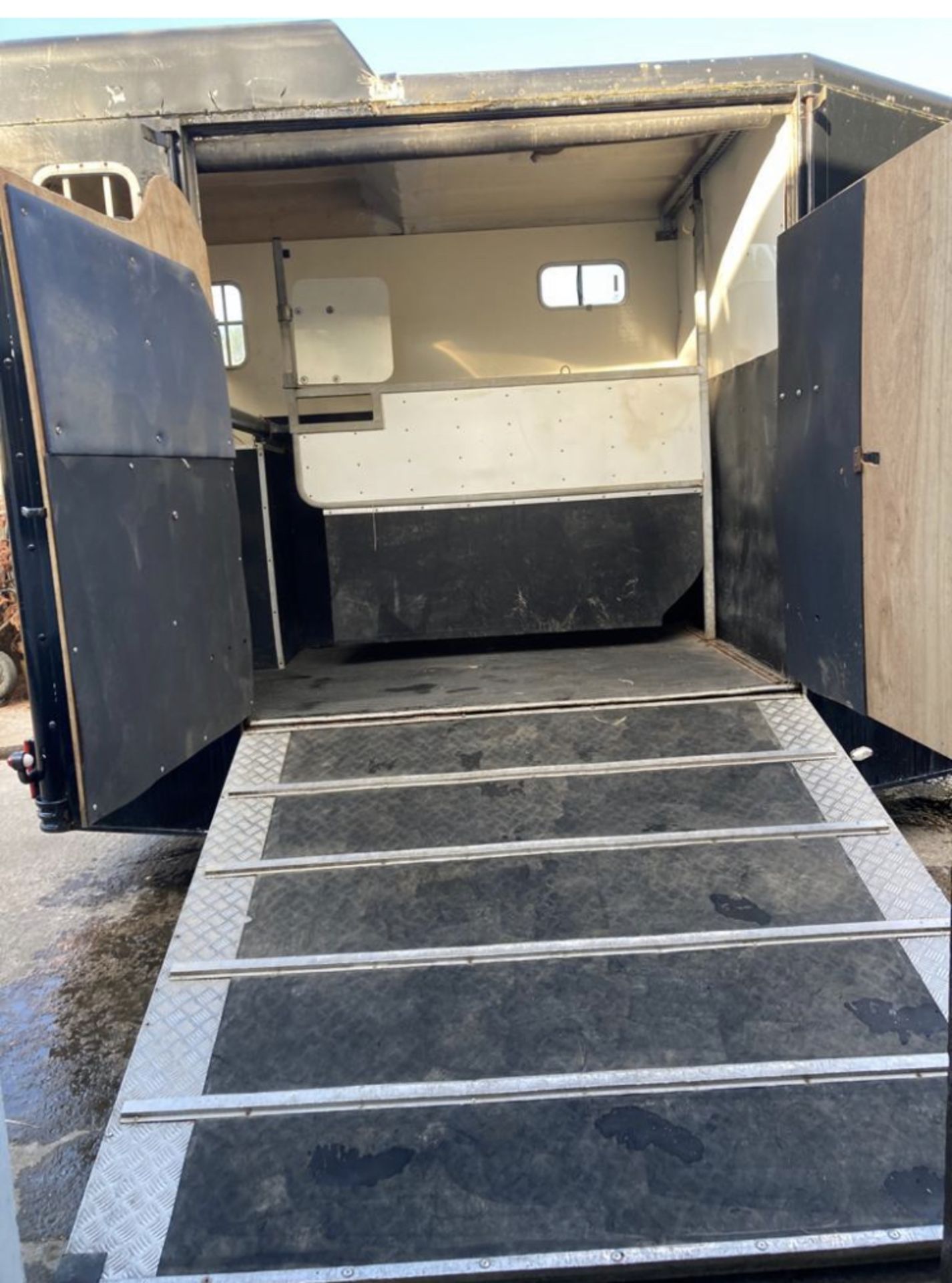 EQUITREK 2 HORSEBOX.WITH DAY LIVING LOCATION N IRELAND - Image 10 of 10