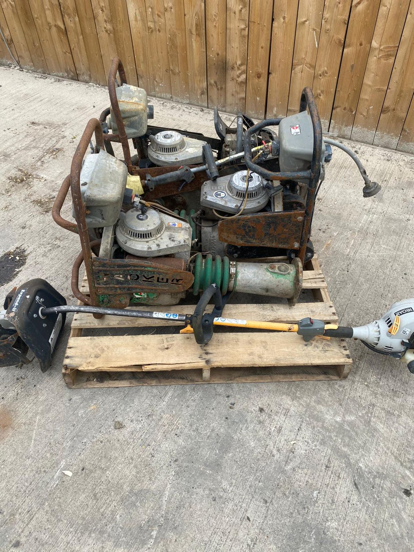 JOB LOT TOOLS, WACKER, BREAKERS, STRIMMER, ROTAVATOR, CHAINSAWS LOCATION: NORTH YORKSHIRE - Image 2 of 2