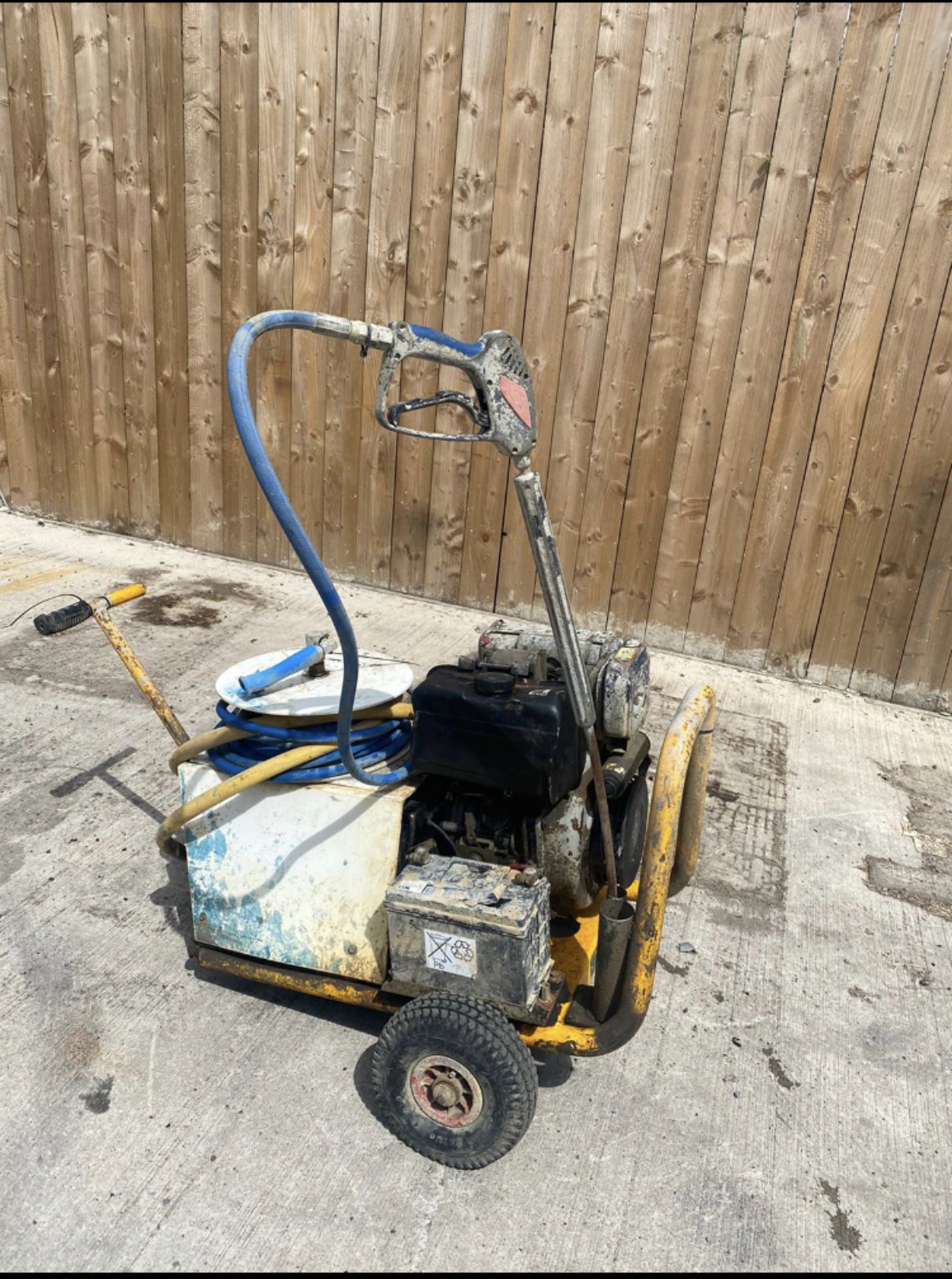 BRENDON YANMAR DIESEL PRESSURE WASHER LOCATION: NORTH YORKSHIRE - Bild 3 aus 3