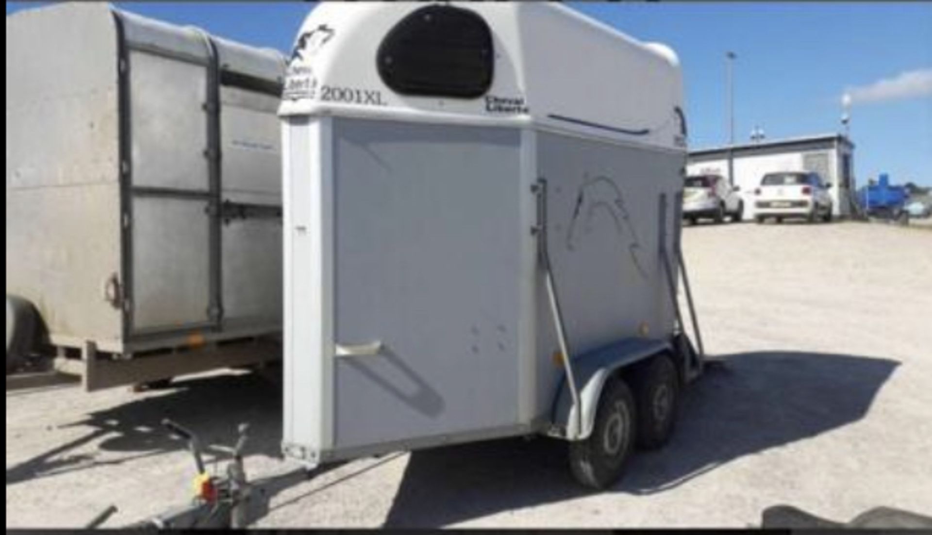 CHEVAL LIBERTE DOUBLE AXLE SINGLE HORSE TRAILER LOCATION: SCOTLAND - Bild 2 aus 6