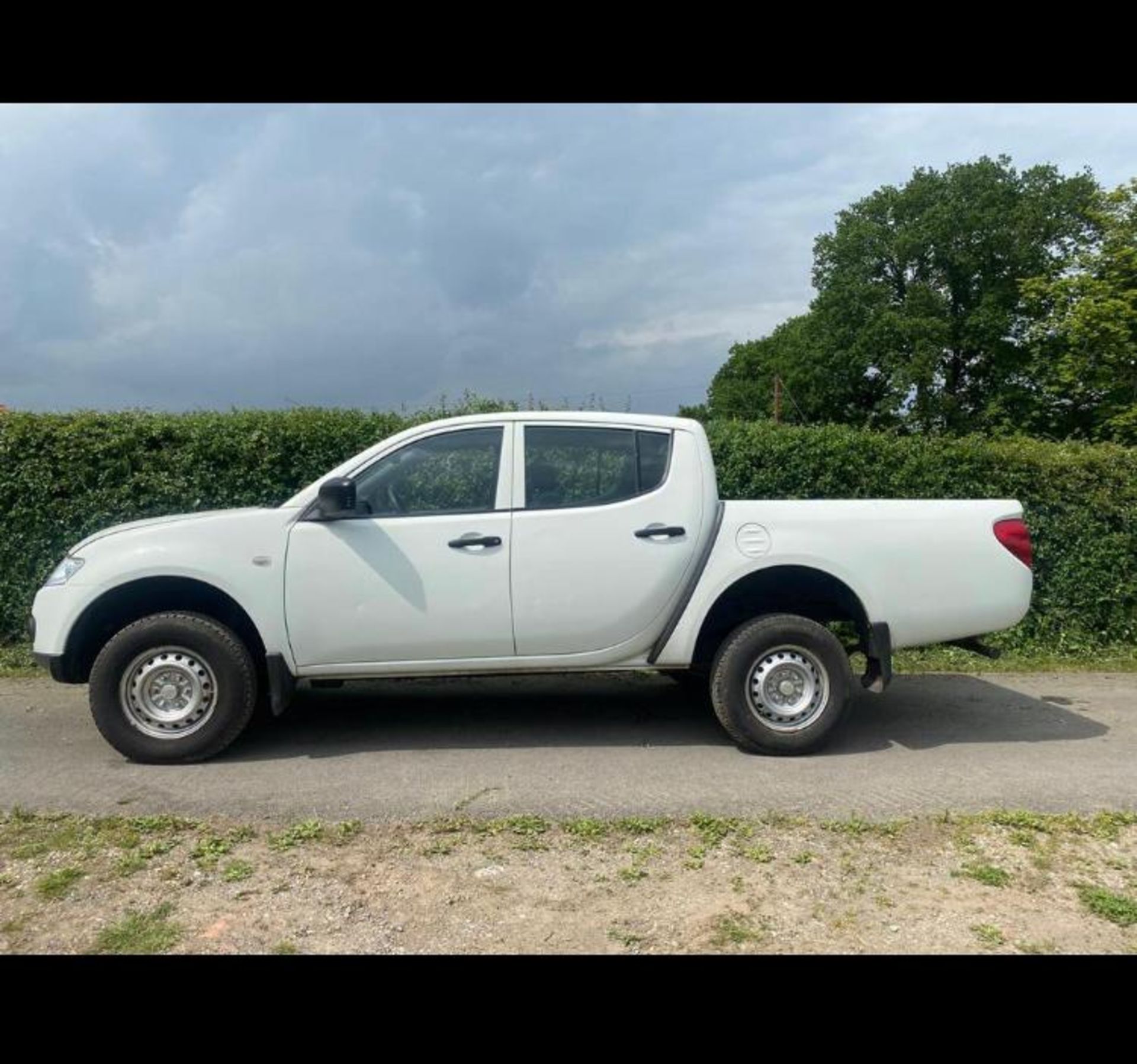 2014 MITSUBISHI L200 4 WORK 4X4 PICK UP COUNCIL DIRECT LOCATION NORTH YORKSHIRE. - Image 4 of 7