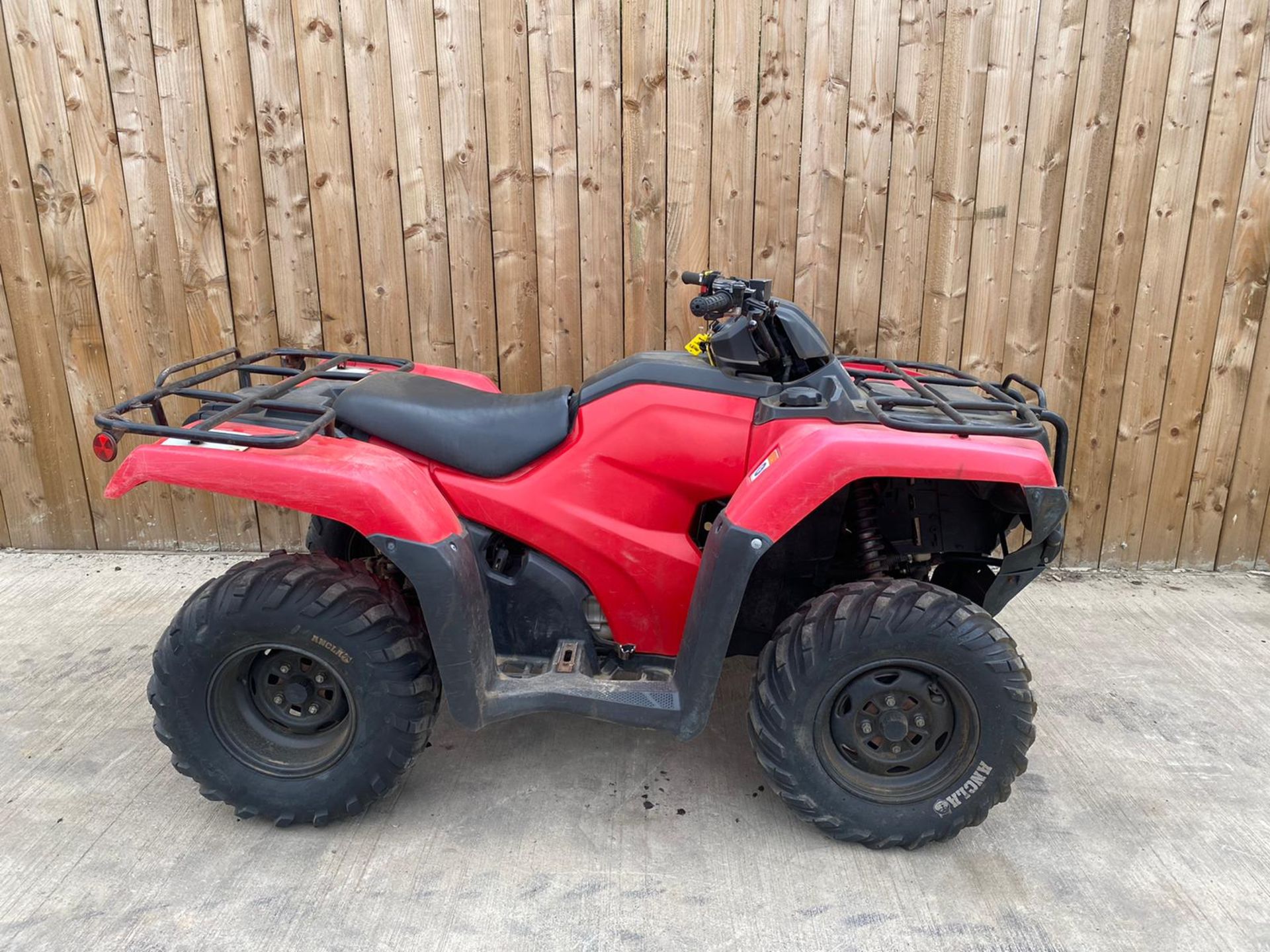 HONDA FOURMAN 500 4X4 PETROL FARM QUAD. LOCATION: NORTH YORKSHIRE - Image 2 of 6