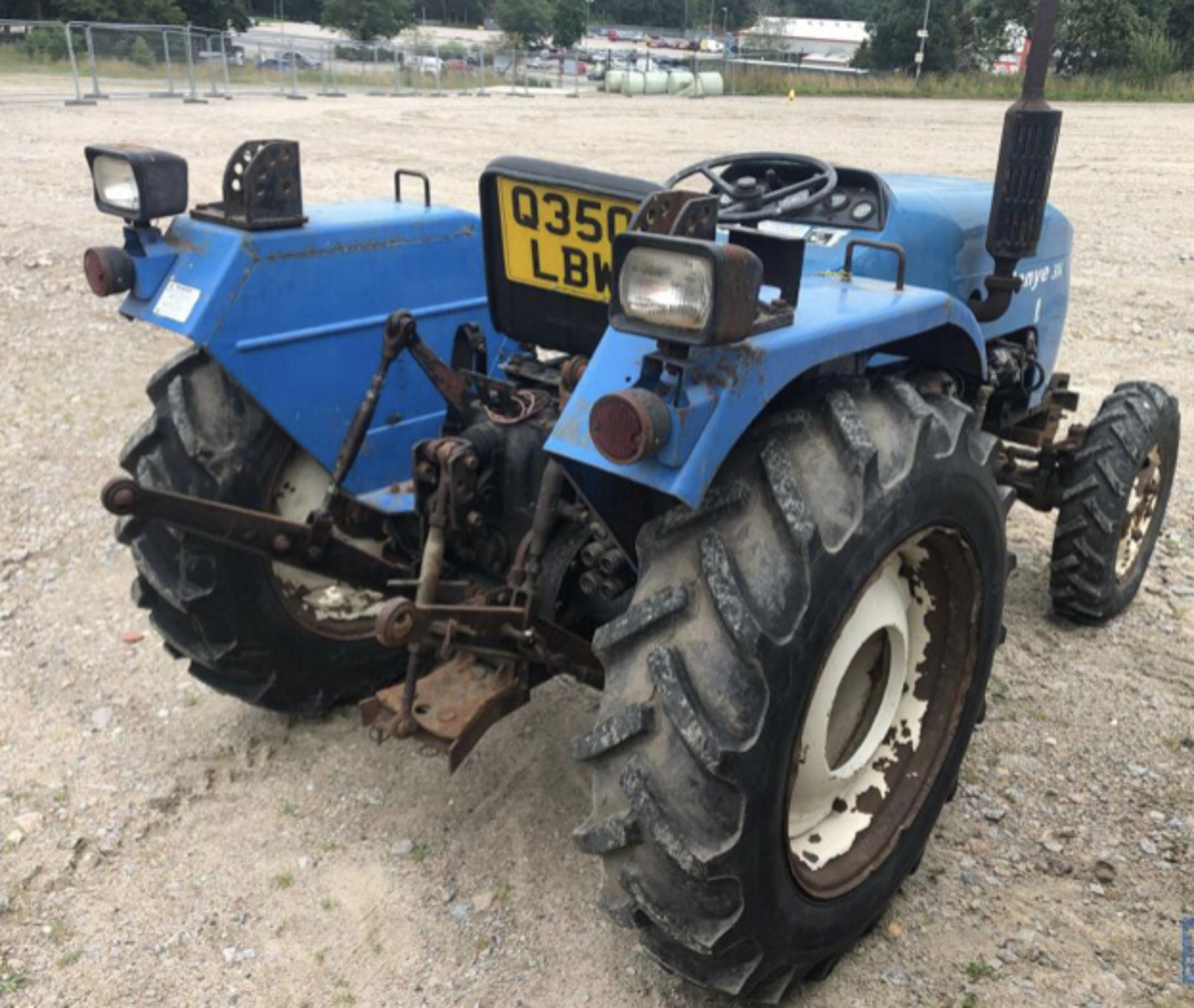 2016 BENEYE 304 DIESEL 4X4 TRACTOR. LOCATION: NORTHERN IRELAND. - Image 3 of 4