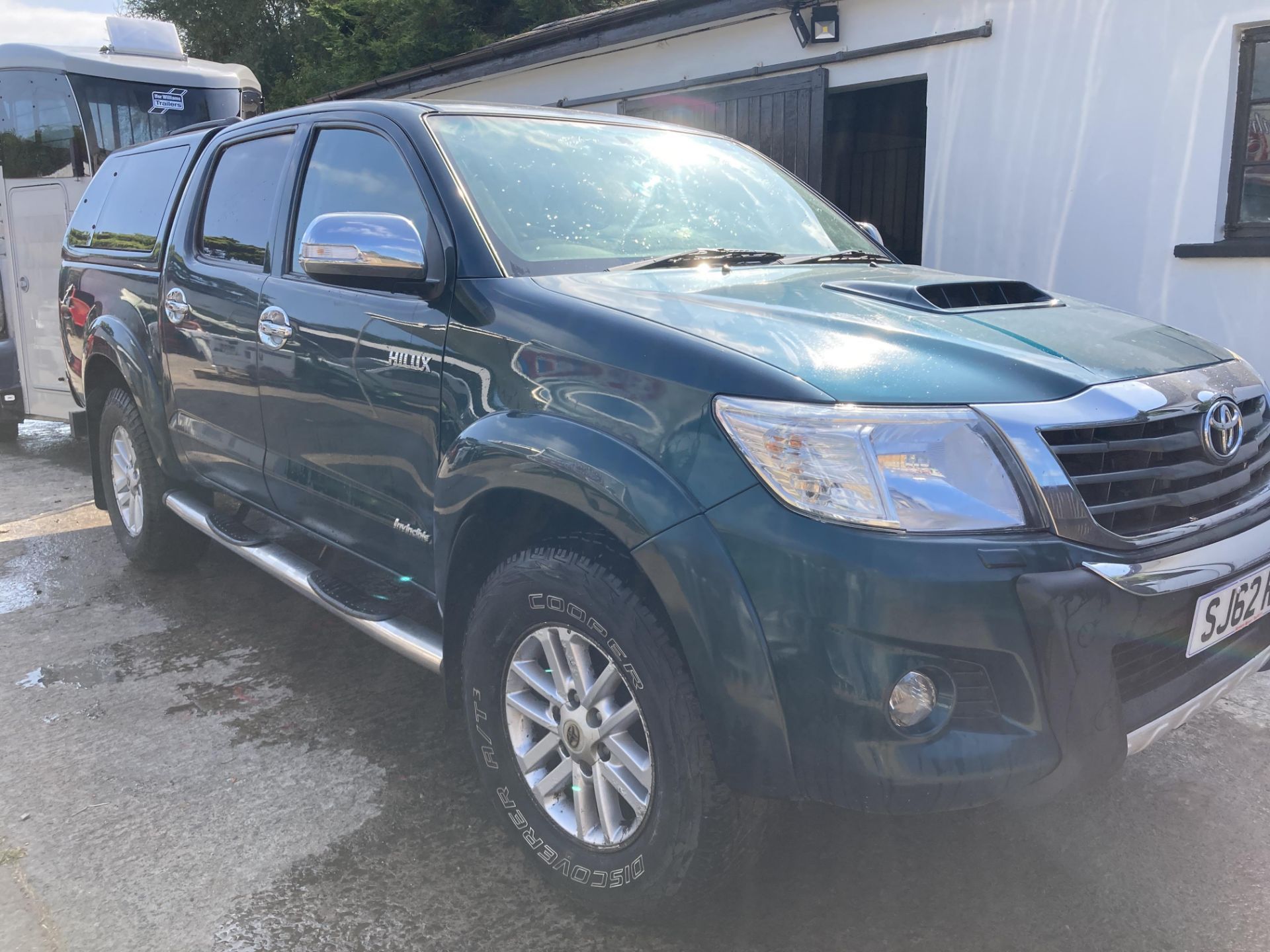 2012 TOYOTA HILUX INVINCIBLE. LOCATION: NORTHERN IRELAND - Image 9 of 26