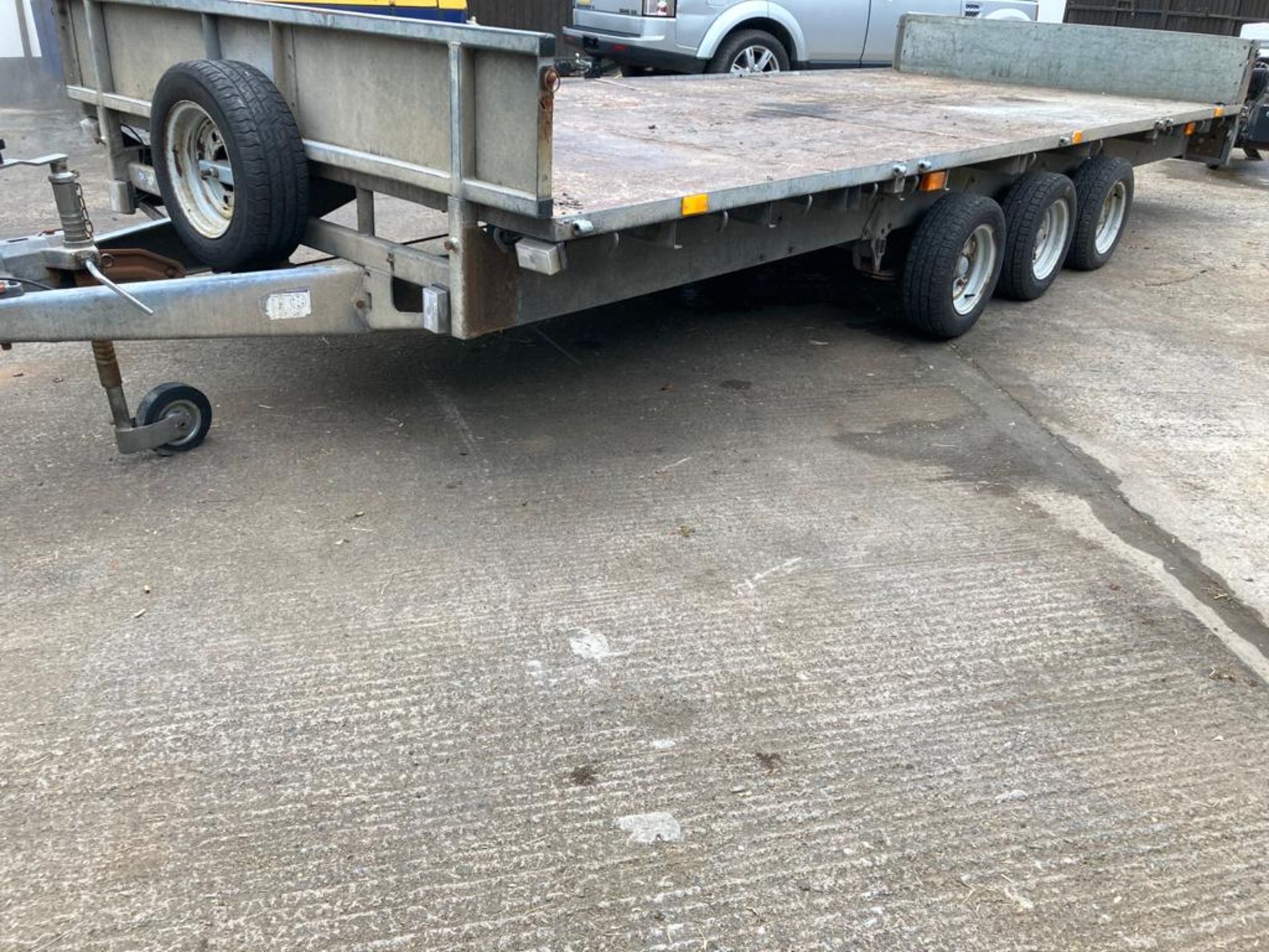 IFOR WILLIAMS LM 187G TRI AXLE TRAILER.LOCATION NORTHERN IRELAND. - Image 5 of 5