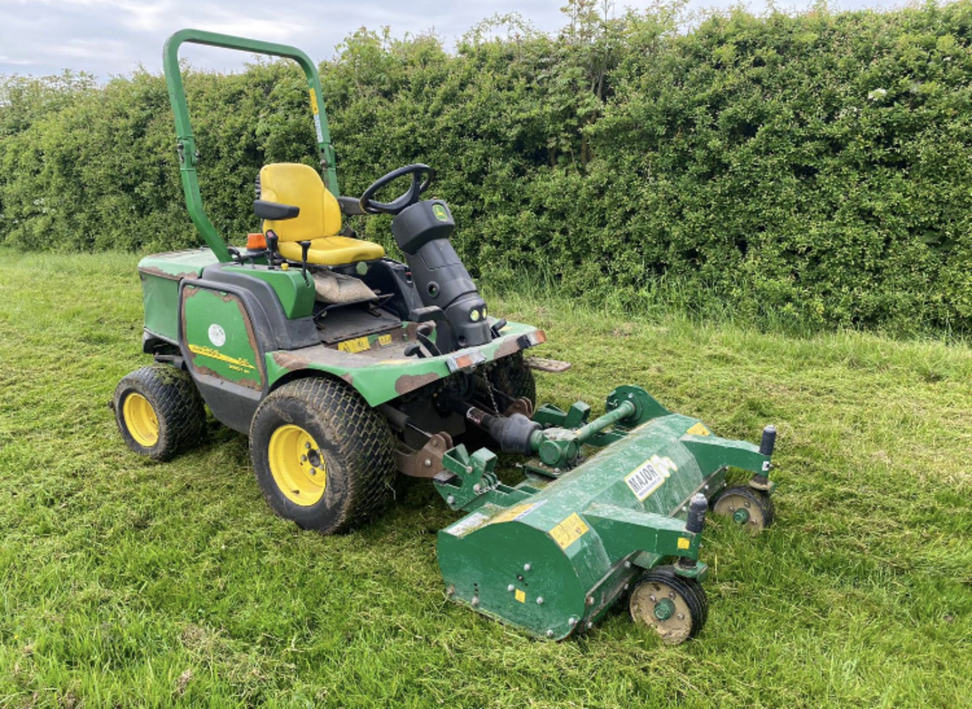 JOHN DEERE 1545 OUT FRONT FLAIL MOWER.2012 .LOCATION NORTH YORKSHIRE. - Image 3 of 3