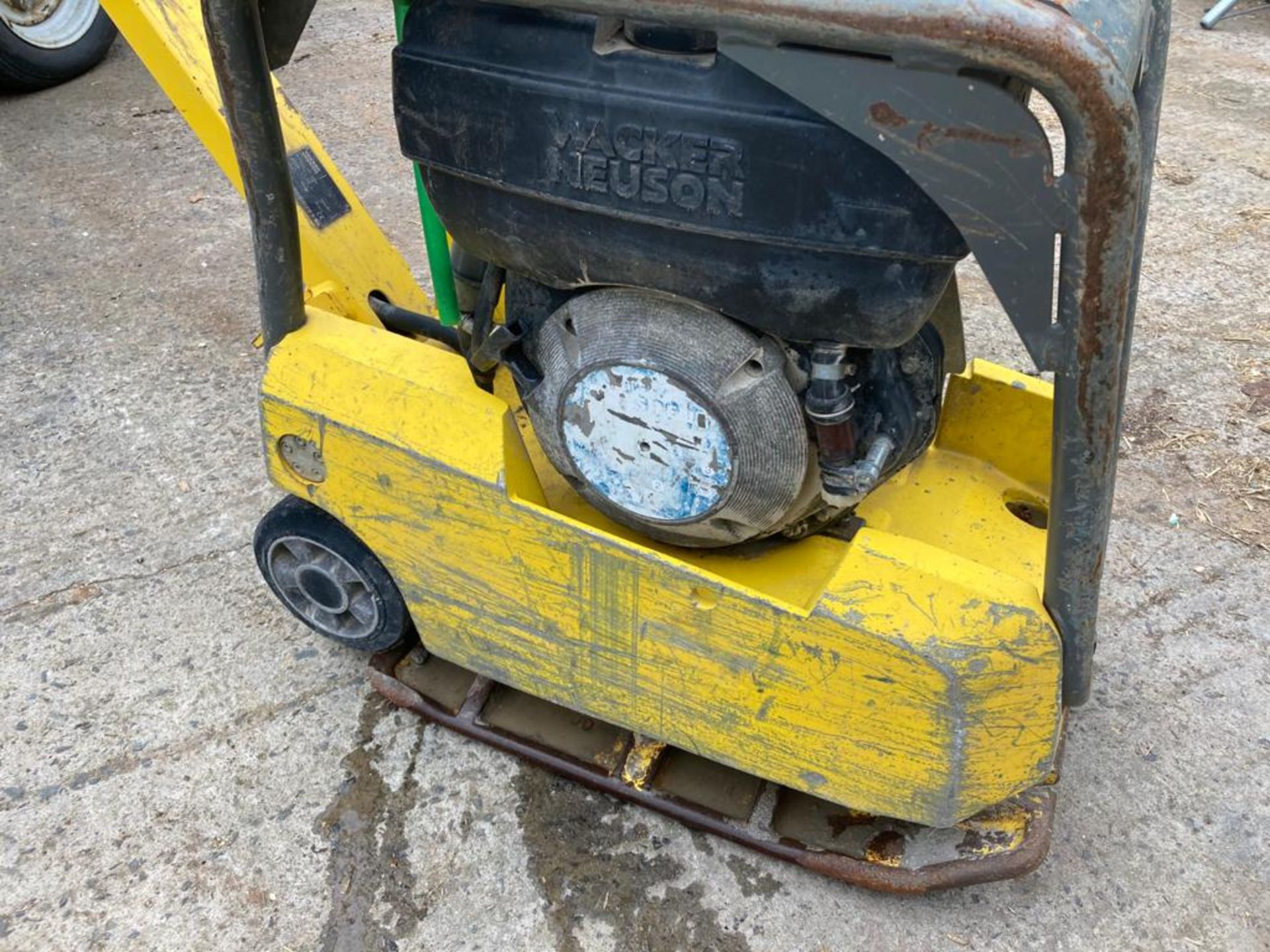 WACKER NUESEON FORWARD AND REVERSE DIESEL WACKER PLATE.LOCATION NORTHERN IRELAND. - Image 4 of 4