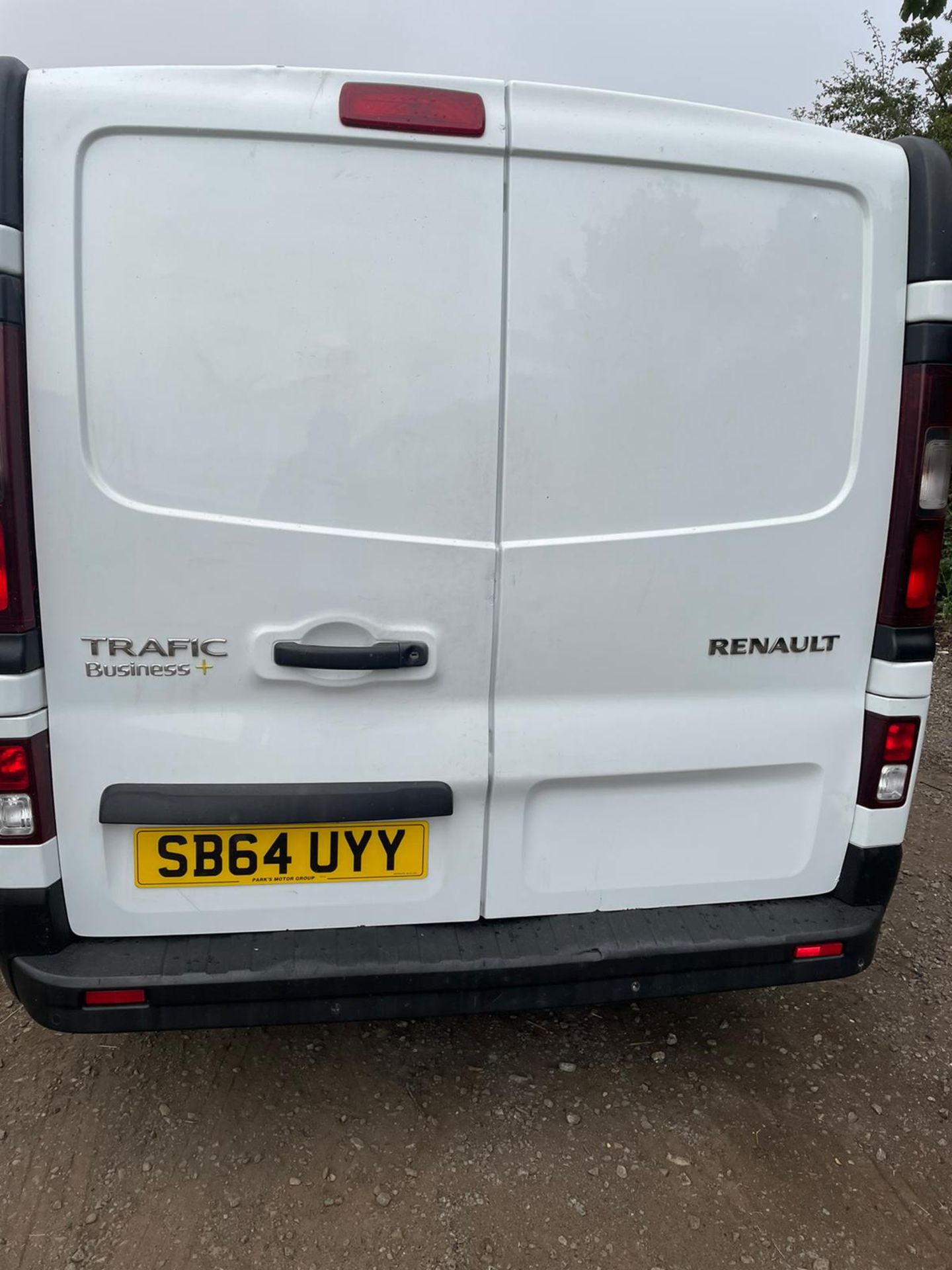 RENAULT TRAFFIC 6 SEATER CREW VAN.COMPANY DIRECT.LOCATION NORTH YORKSHIRE. - Image 3 of 6