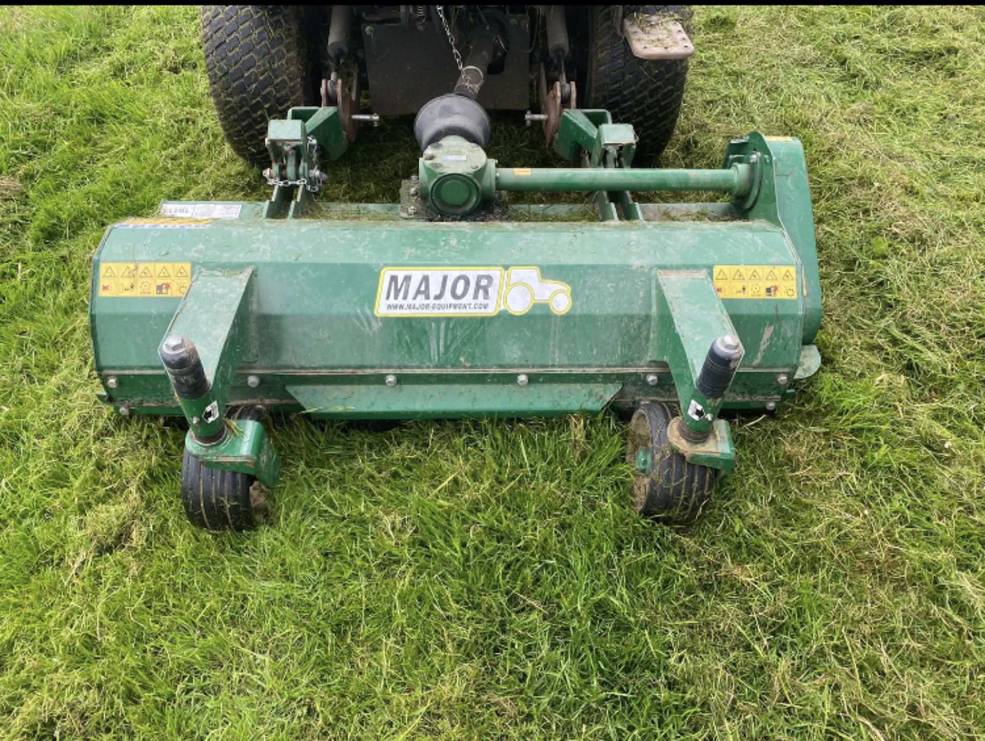 JOHN DEEERE 1545 OUT FRONT FLAIL MOWER 2012.LOCATION NRTH YORKSHIRE. - Image 3 of 6