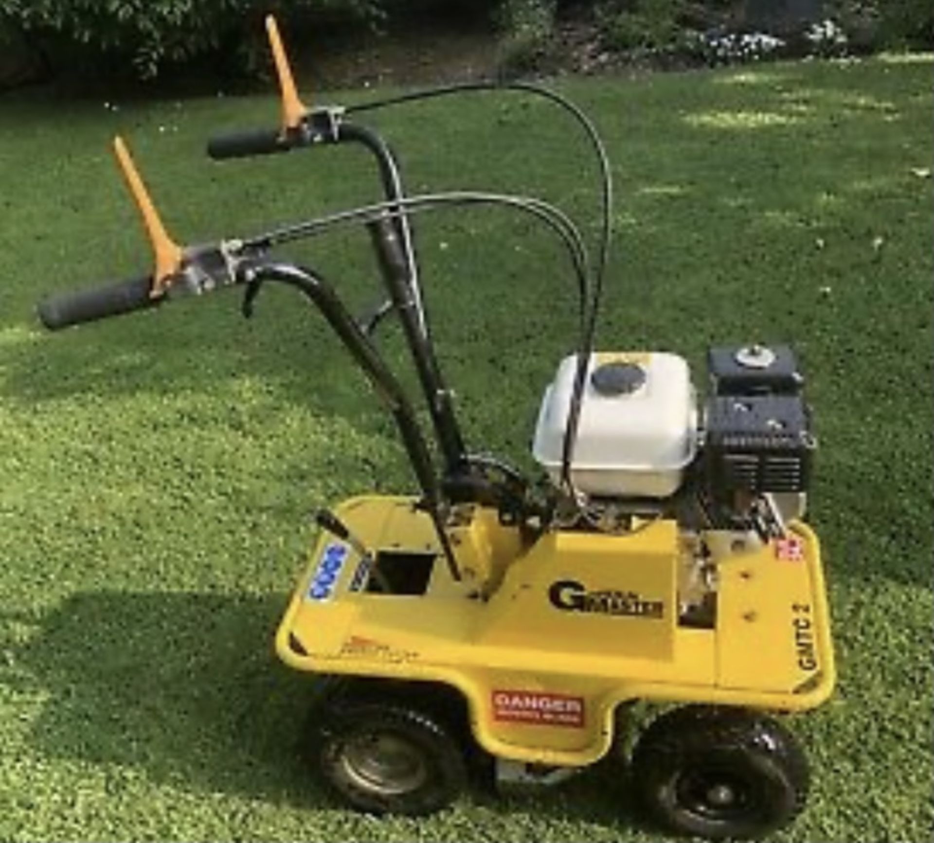 GARDENMASTER TURF CUTTER HONDA ENGINE.LOCATION NORTHERN IRELAND.