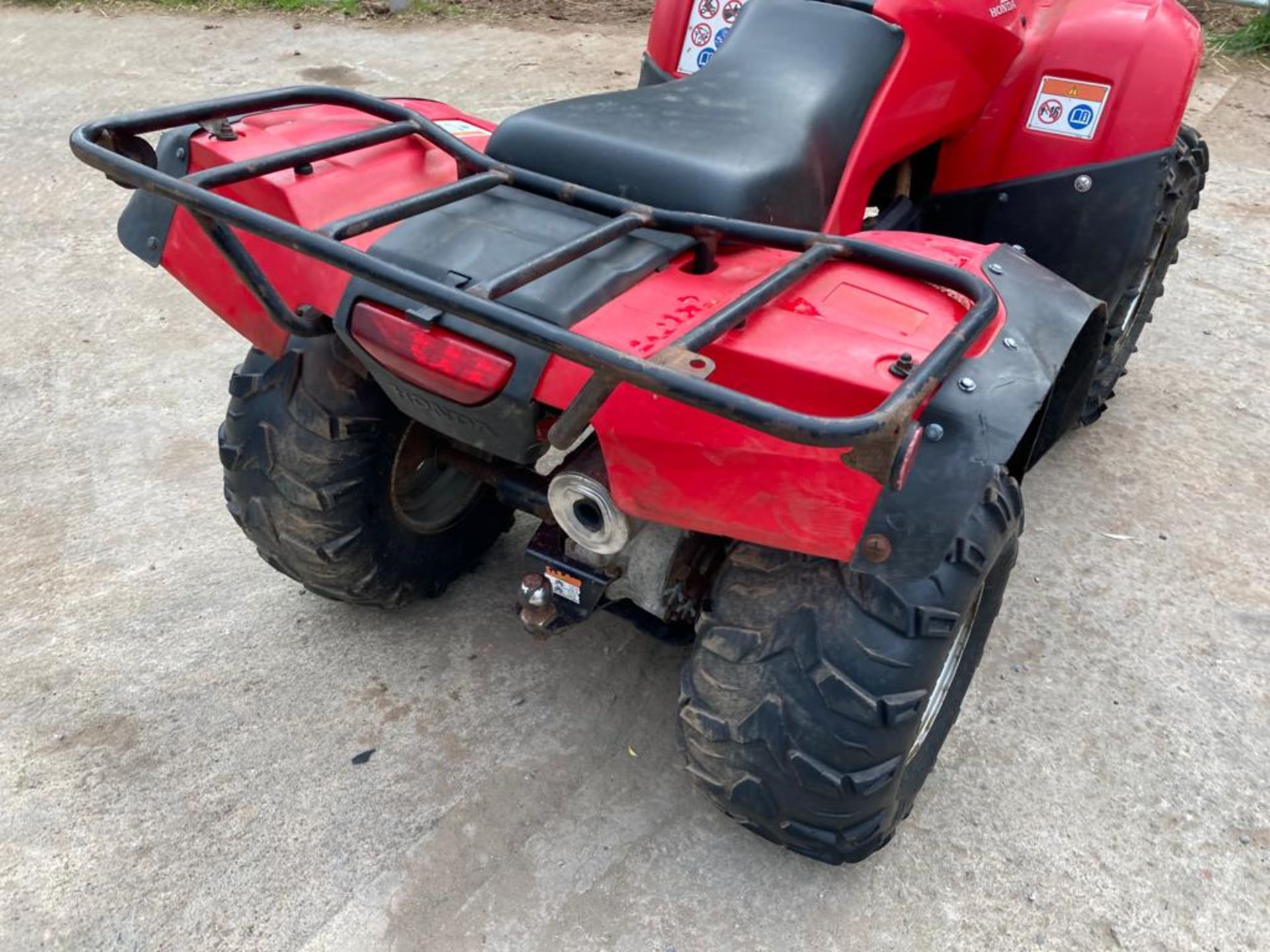 HONDA 250 PETROL FARM QUAD.LOCATION NORTHERN IRELAND. - Image 4 of 4