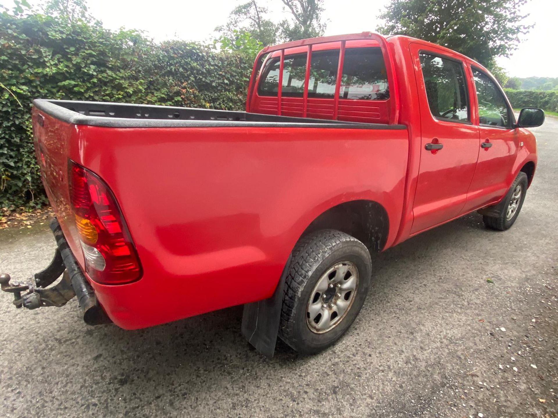 2010 TOYOTA HILUX JEEP .LOCATION NORTHERN IRELAND. - Image 3 of 11