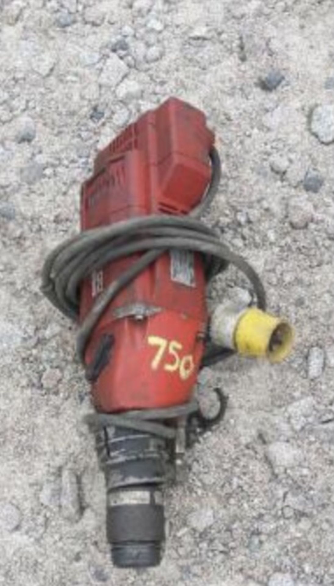 HILTI TE80 DEMOLITION HAMMER DRILL 110V.LOCATION NORTHERN IRELAND.