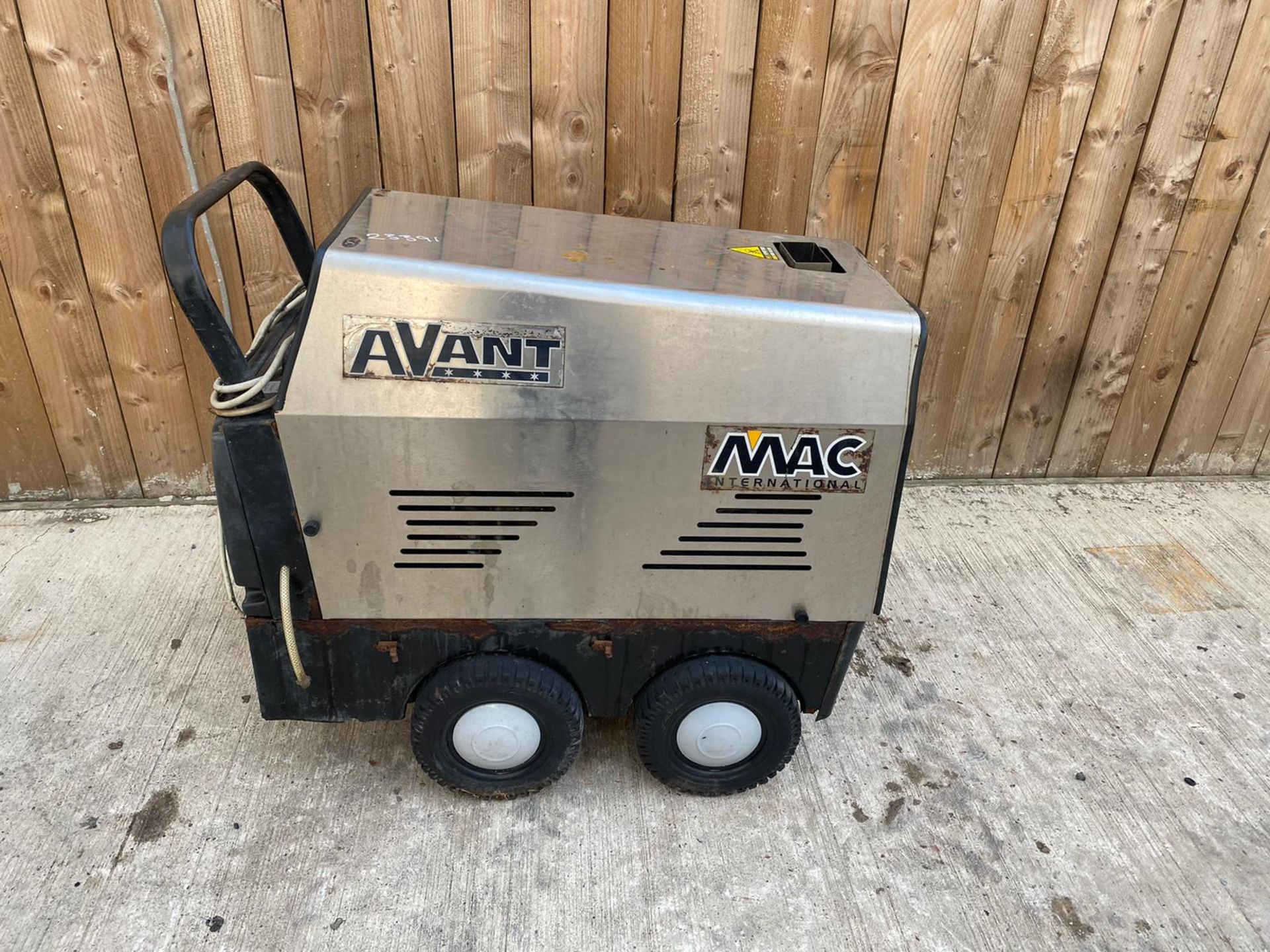 MAC AVANT DIESEL PRESSURE WASHER.LOCATION NORTH YORKSHIRE. - Image 2 of 5