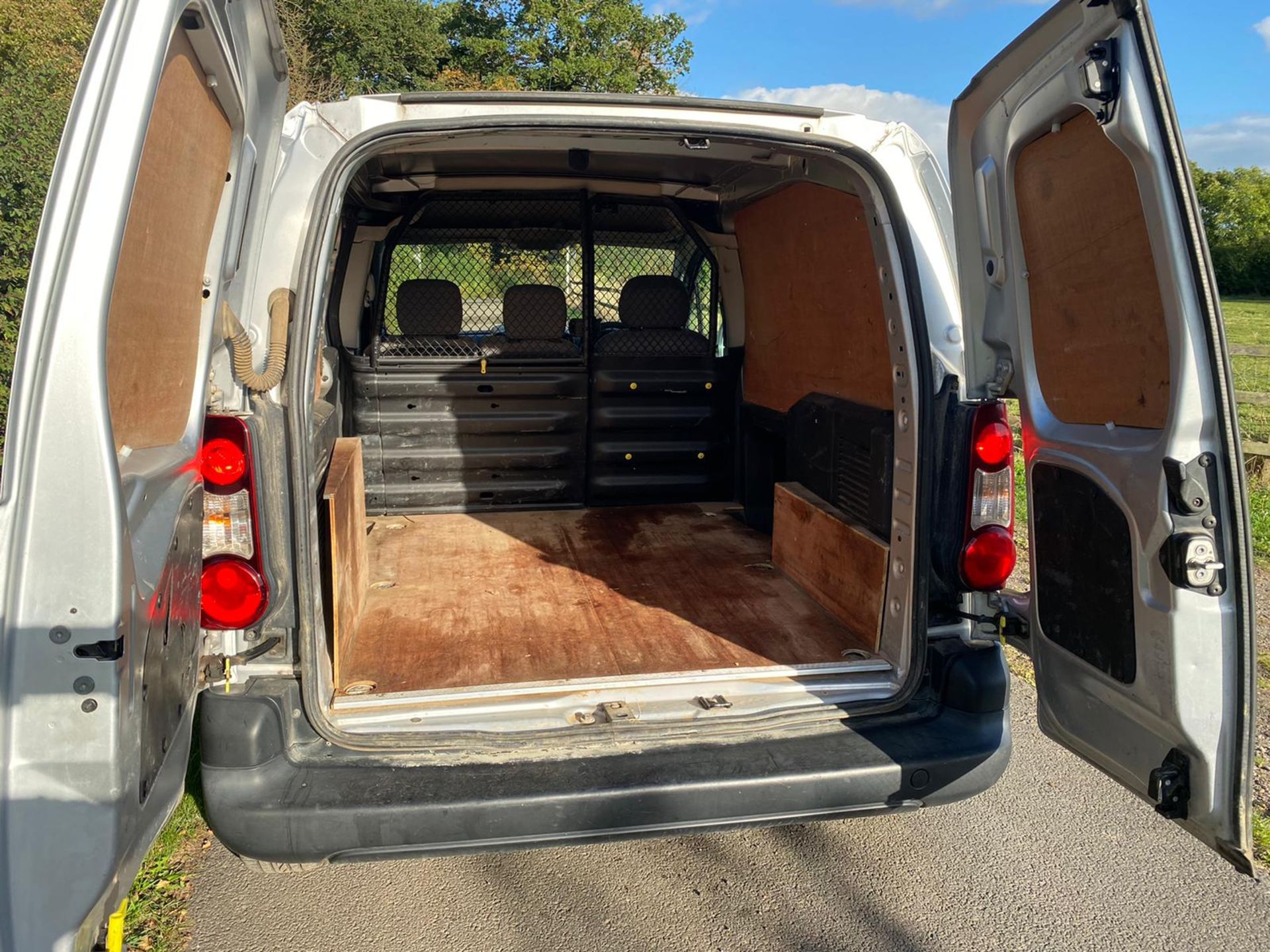 2013 PEUGEOT PARTNER VAN..LOCATION NORTH YORKSHIRE. - Image 5 of 6