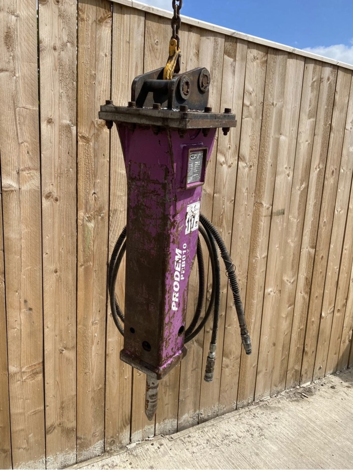 2018 PRODEM MINI DIGGER BREAKER.LOCATION NORTH YORKSHIRE. - Image 2 of 4