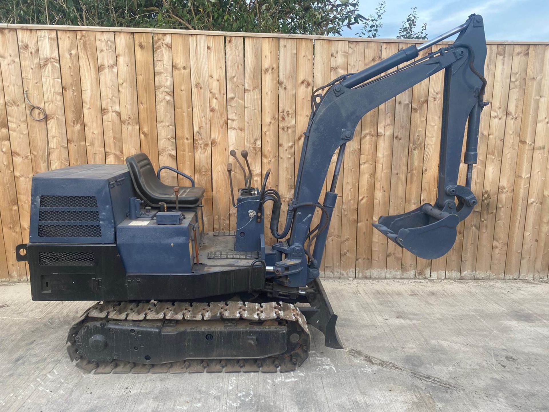 YANMAR YB 10 MINI DIGGER.LOCATION NORTH YORKSHIRE. - Image 3 of 3