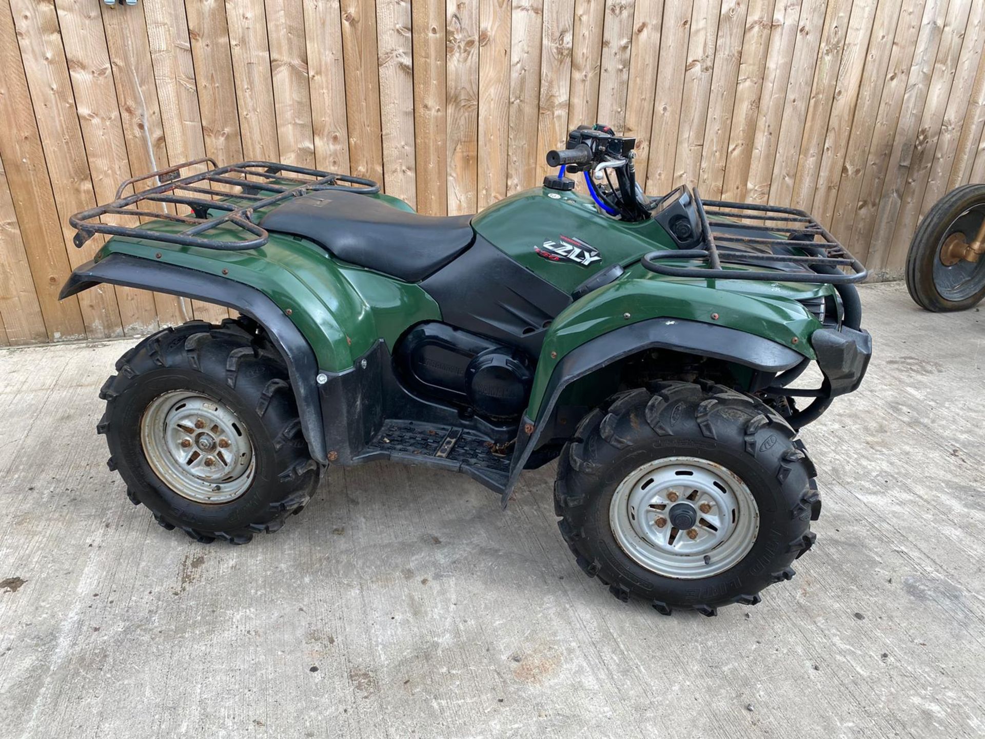 2010YAMAHA GRIZZLY 450 PETROL 4X4 FARM QUAD.LOCATION NORTH YORKSHIRE.