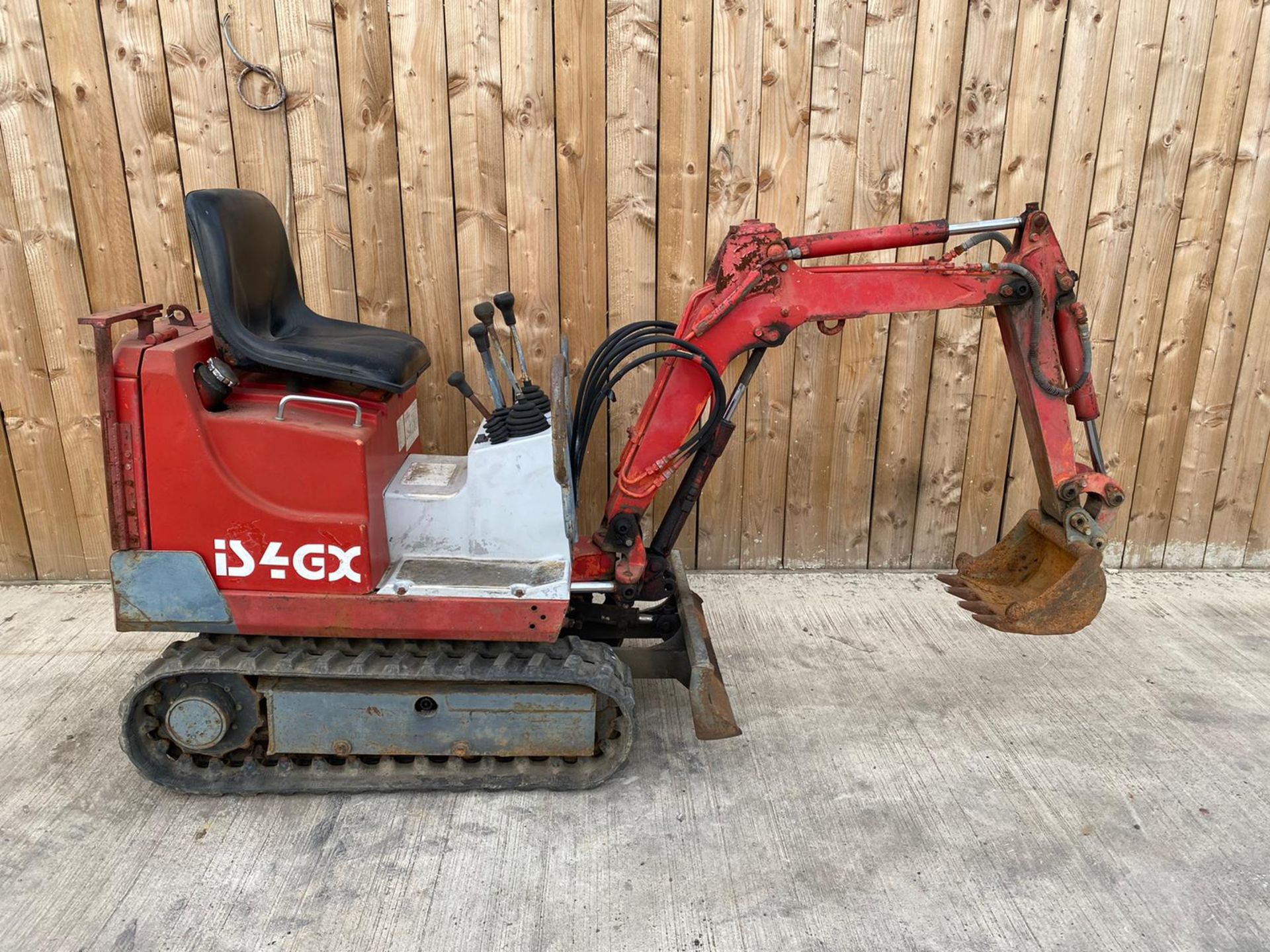 IHI 1S4GH MINI DIGGER.LOCATION NORTH YORKSHIRE.