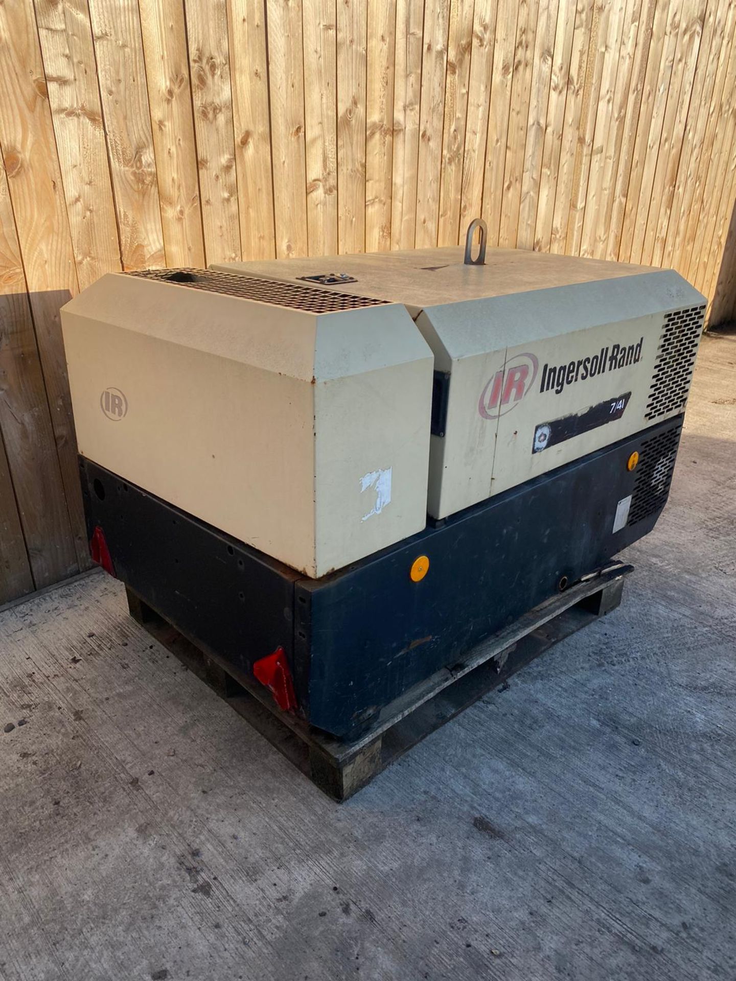 INGERSOOL RAND 7/41 COMPRESSOR.LOCATION NORTH YORKSHIRE. - Image 2 of 5