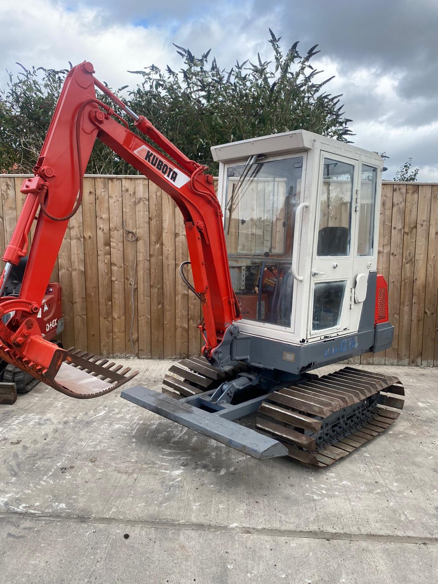 KUBOTA KH-014 1.5 TON MINI DIGGER.LOCATION NORTH YORKSHIRE.