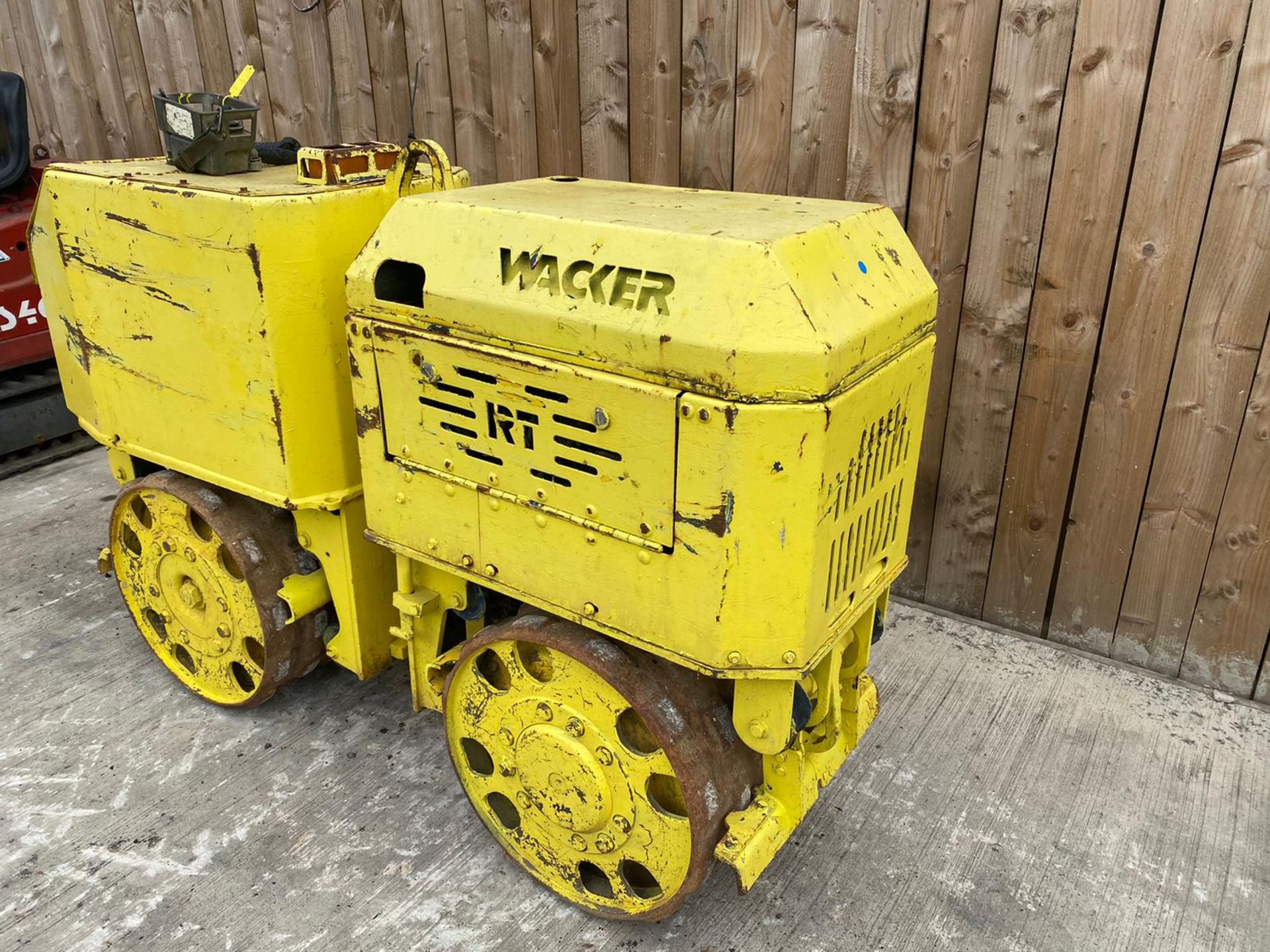 WACKER NEUESON DIESEL REMOTE CONTROL TRENCH RAMMER.LOCATION NORTH YORKSHIRE. - Image 5 of 8