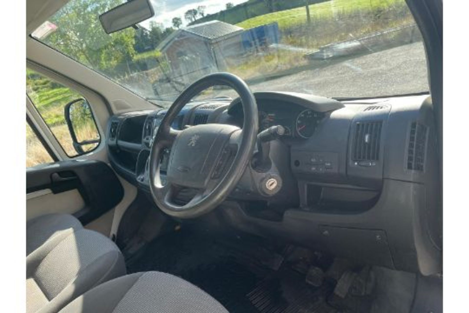 2014 Peugeot Boxer 335 L3 Hdi Flat bed 67k - Image 4 of 8