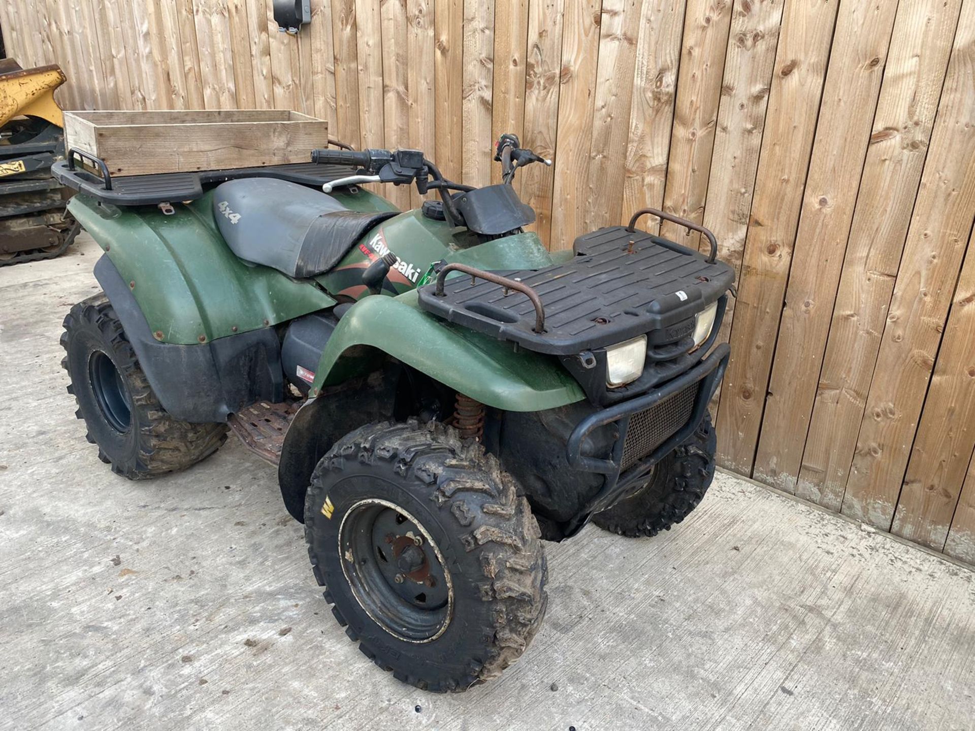 KAWASAKI KVF400 FARM QUAD 4X4 .LOCATION NORTH YORKSHIRE.