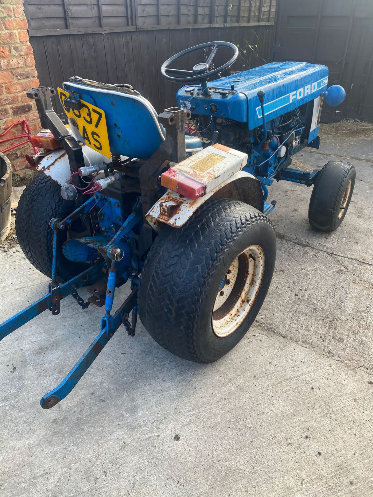 FORD 1210 DIESEL TRACTOR.LOCATION NORTH YORKSHIRE. - Image 2 of 3